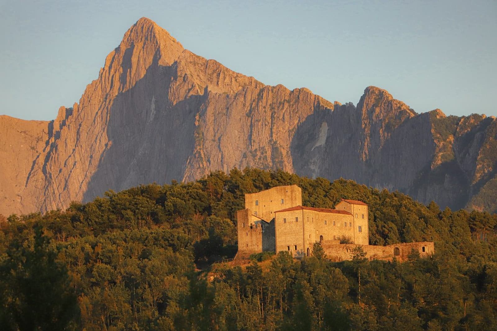 E-bike tour ai castelli lunigianesi