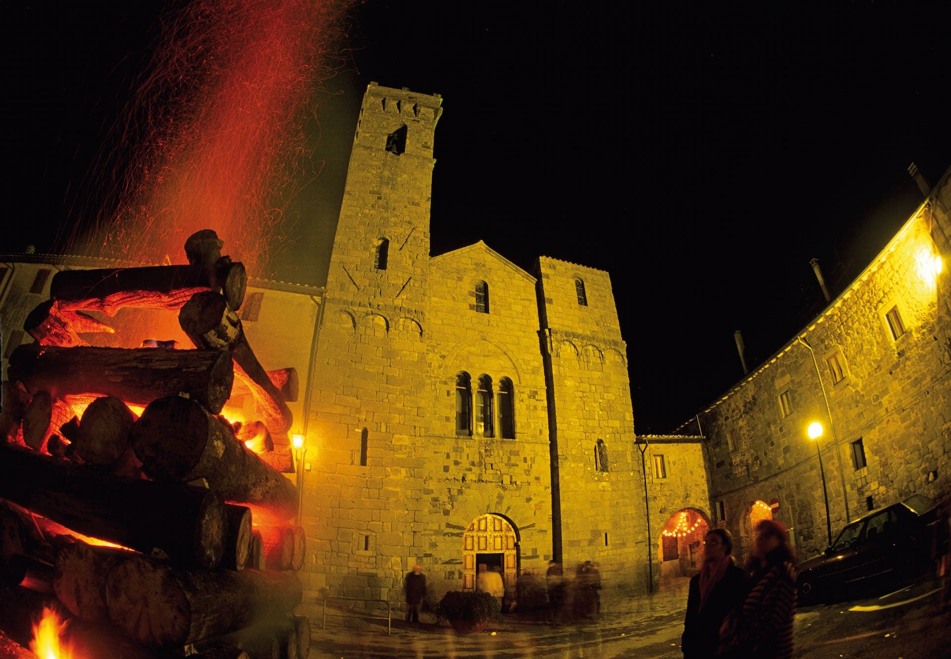 Fiaccole di Abbadia San Salvatore