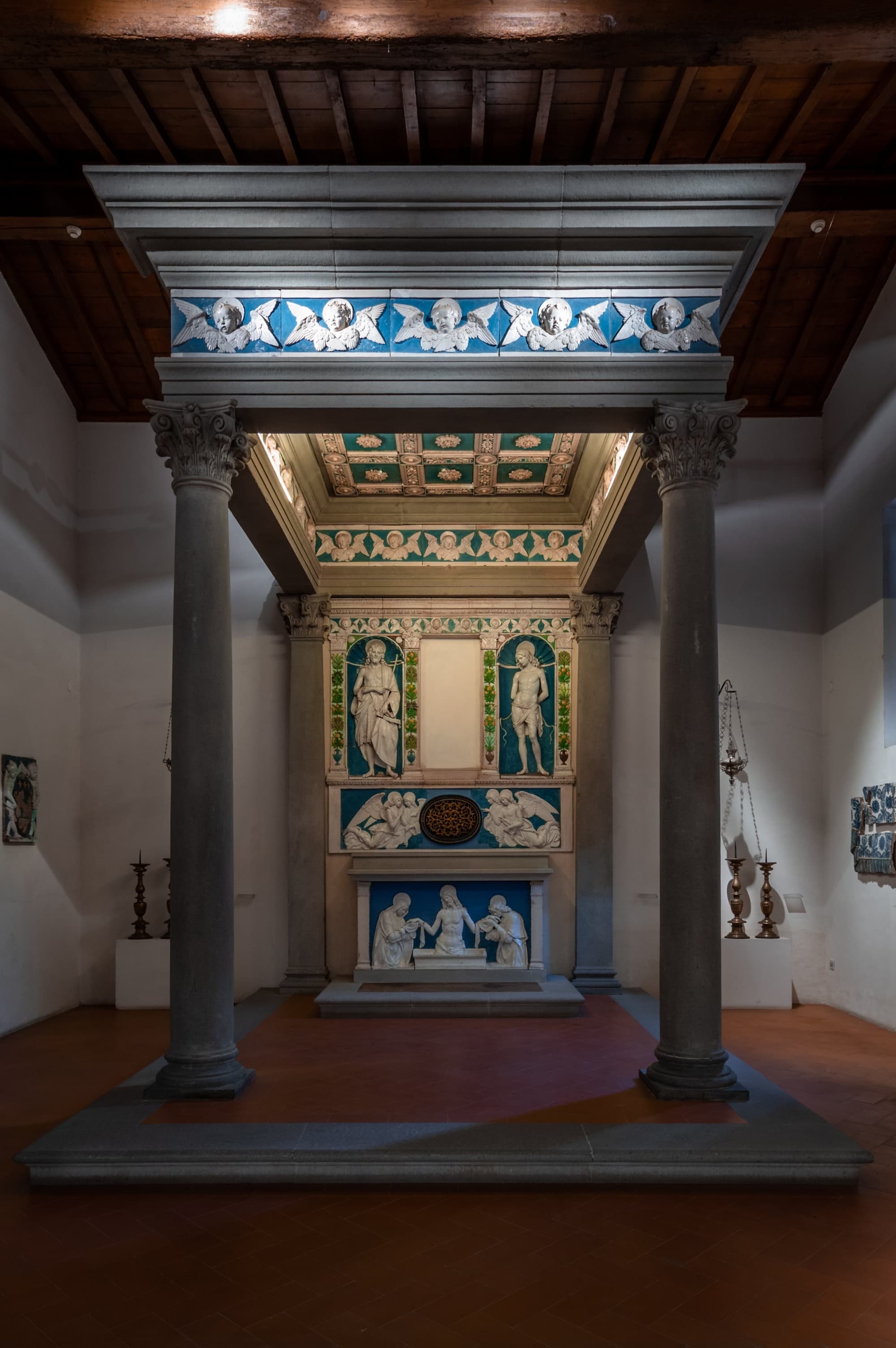 Little Temple by Della Robbia - Collegiate Church San Lorenzo Montevarchi