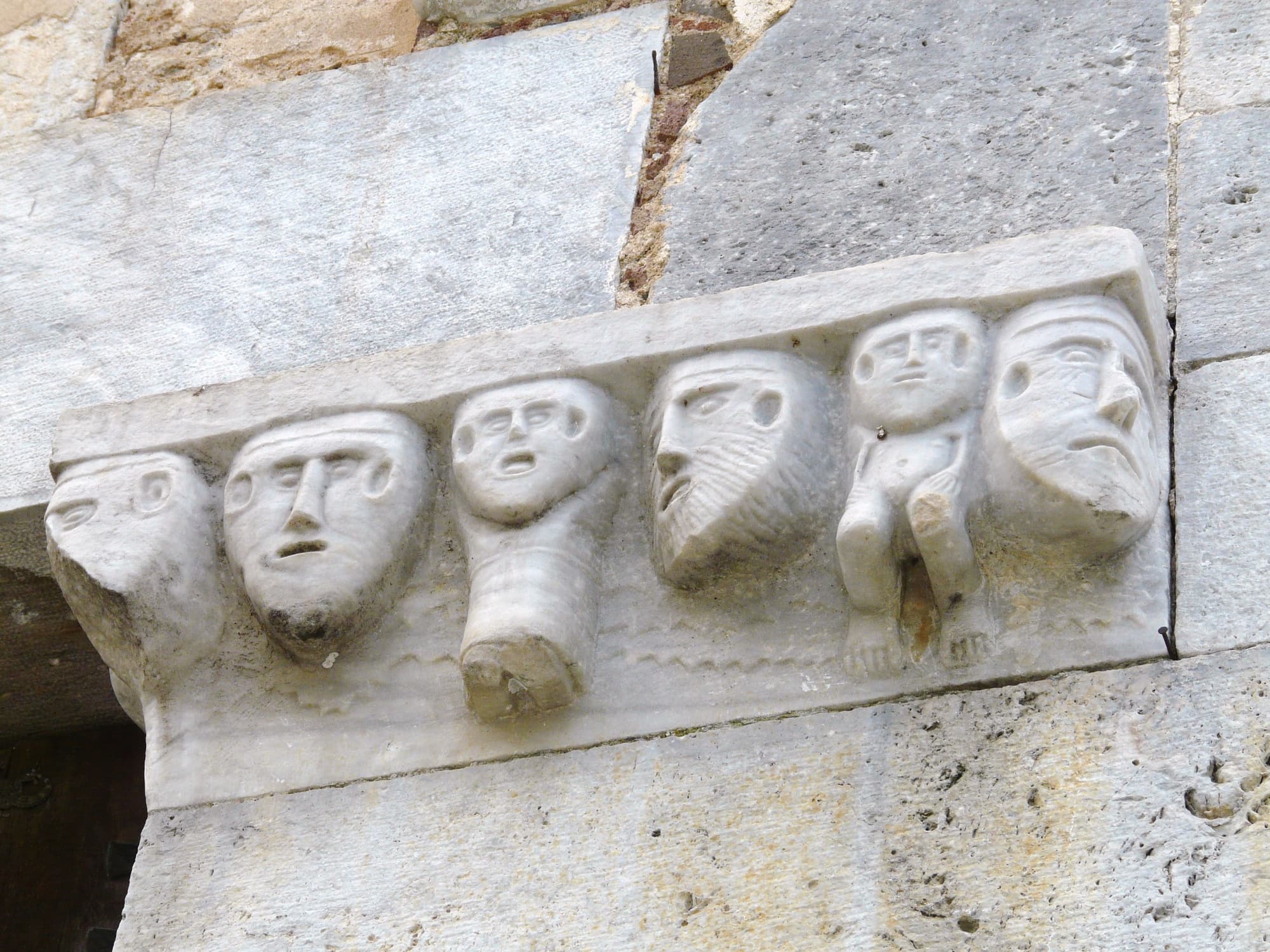Parroquia de Valdicastello