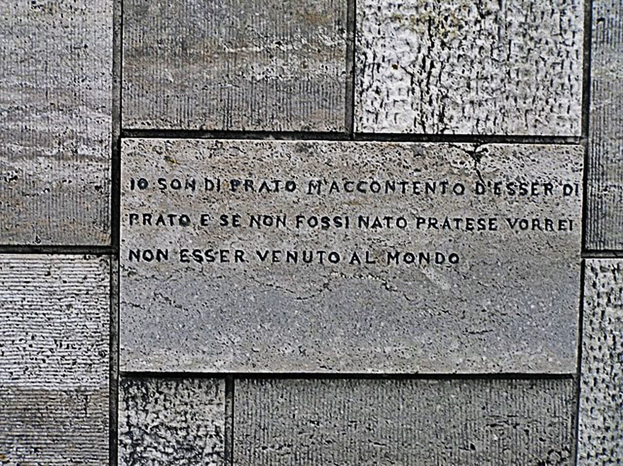 Incisione sul muro del mausoleo