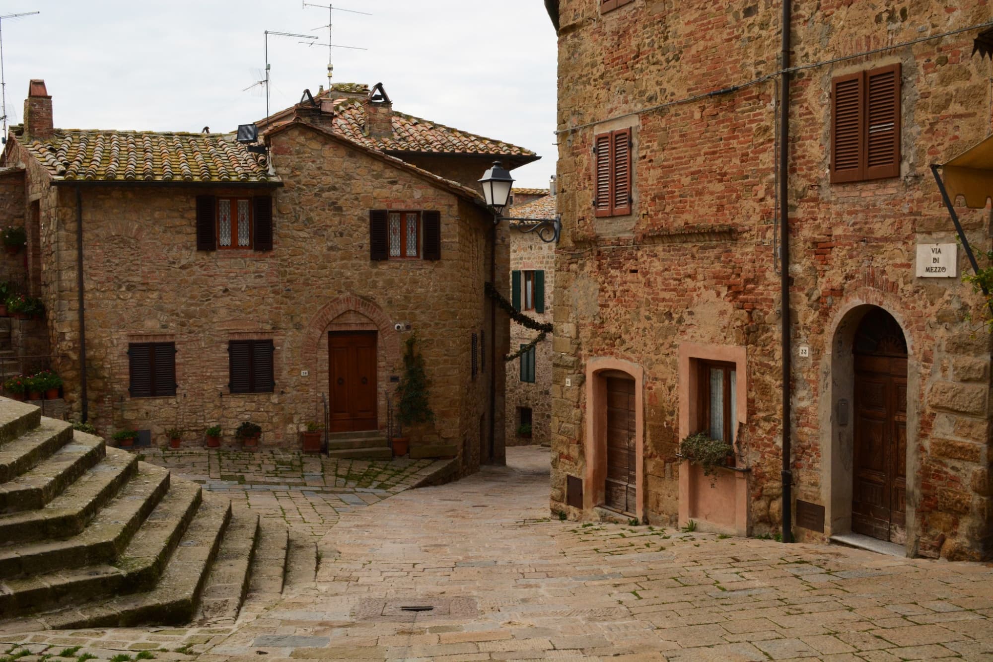 monticchiello road