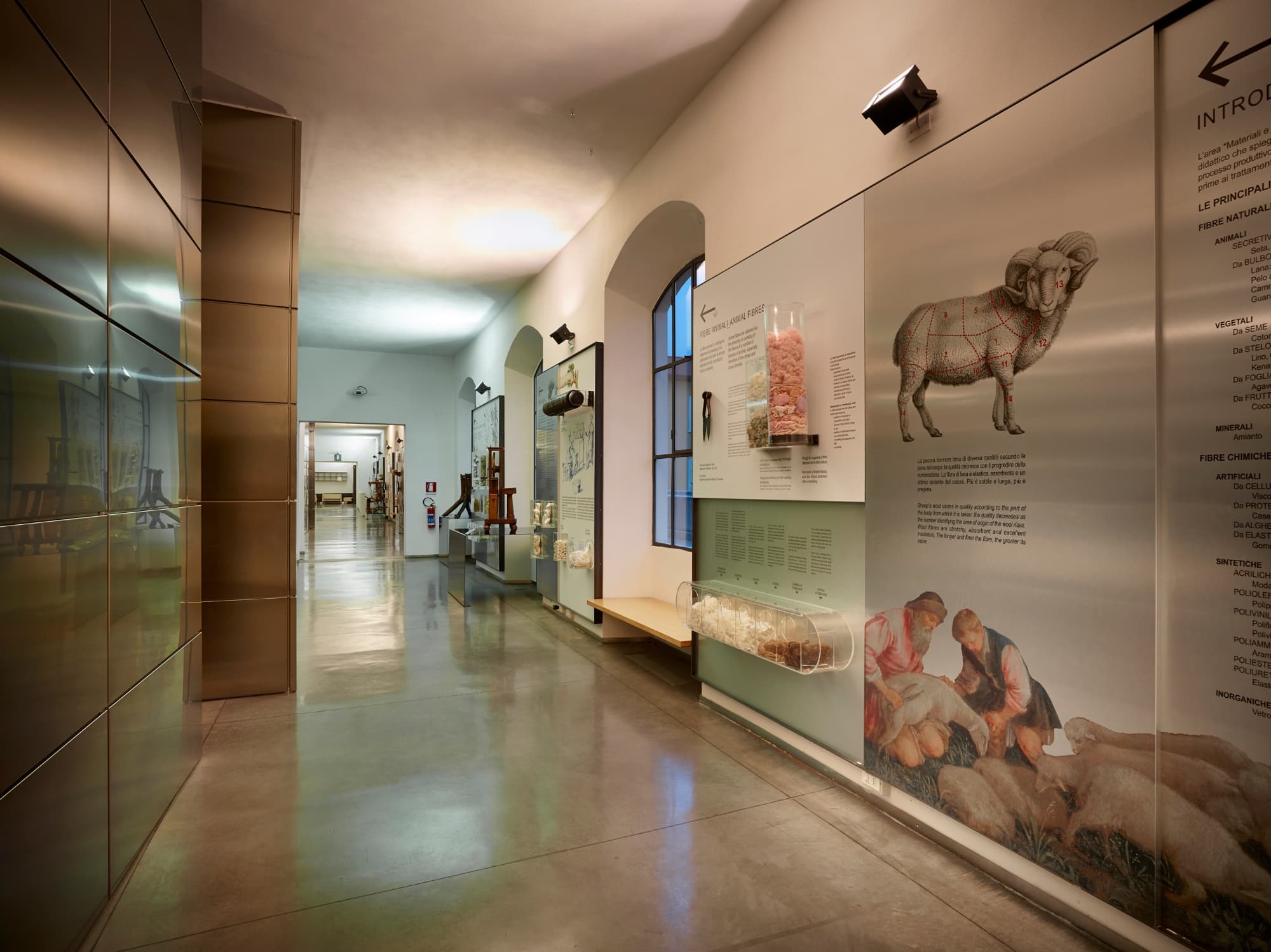 L'area Materiali e Processi del Museo del Tessuto