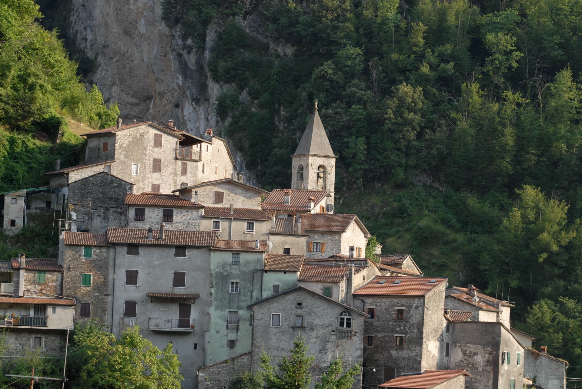 Le village de Equi Terme