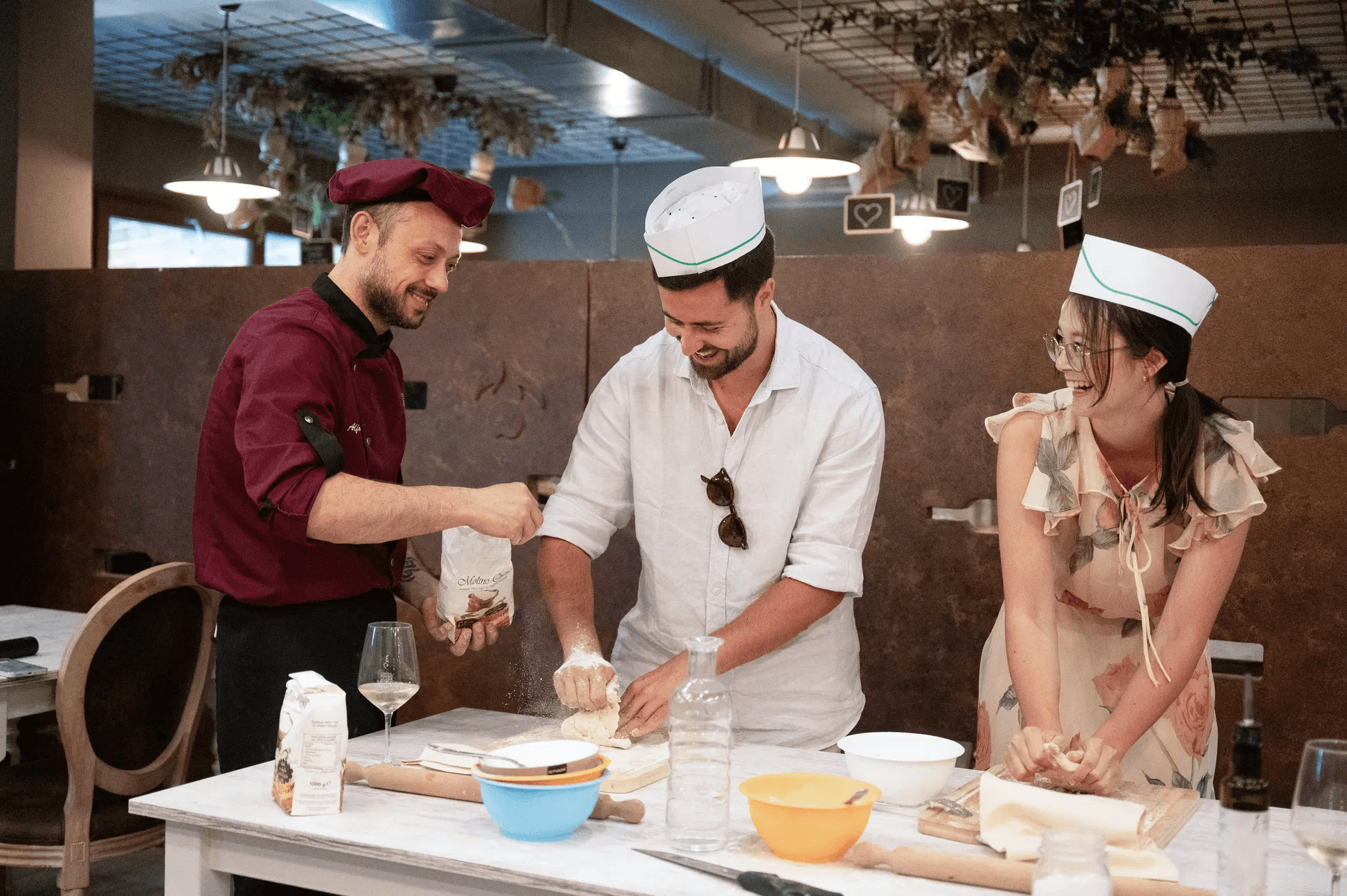 Corso di cucina: degustazione di dessert e vini toscani