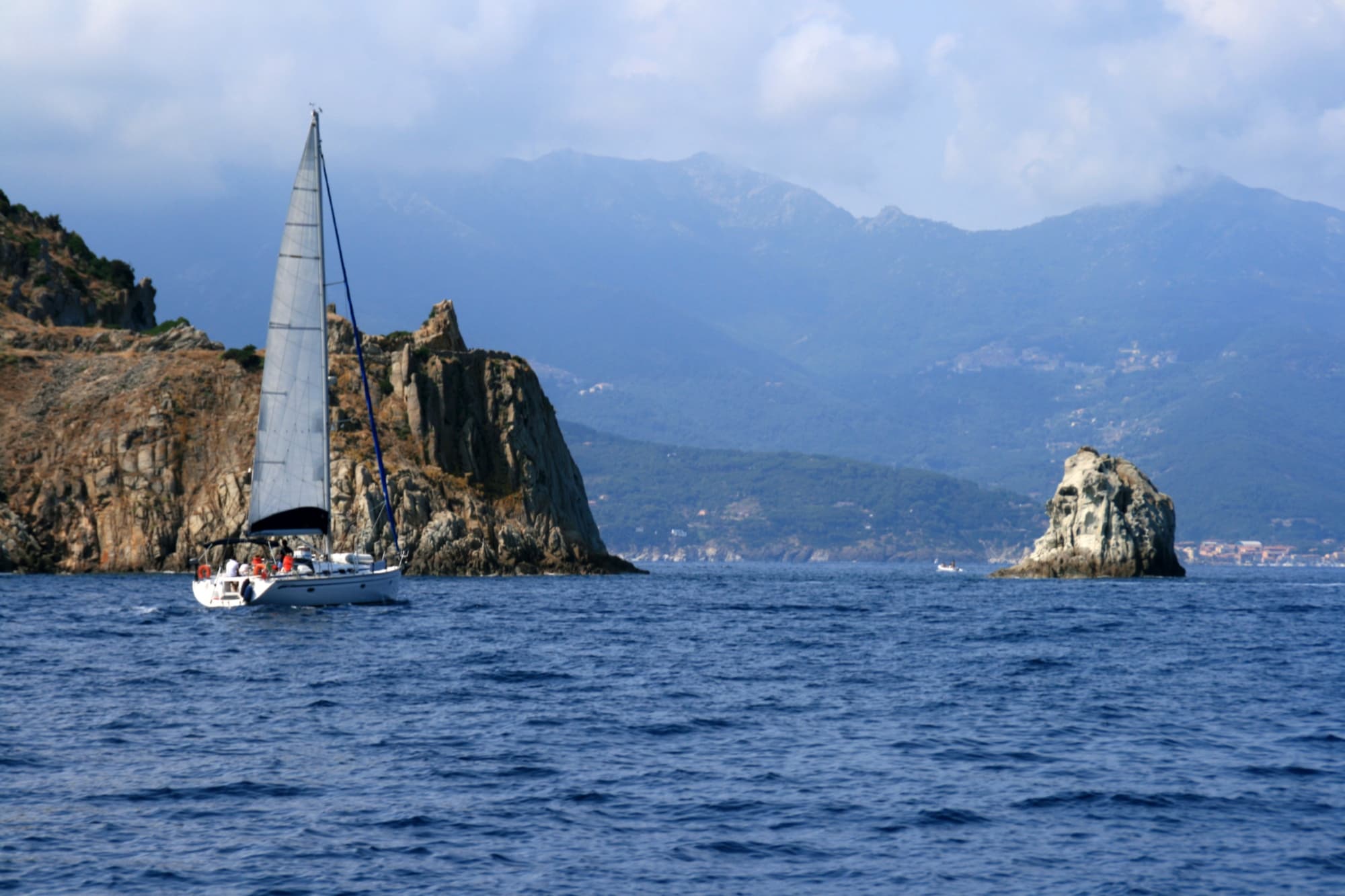 vela-elba-isola-barca