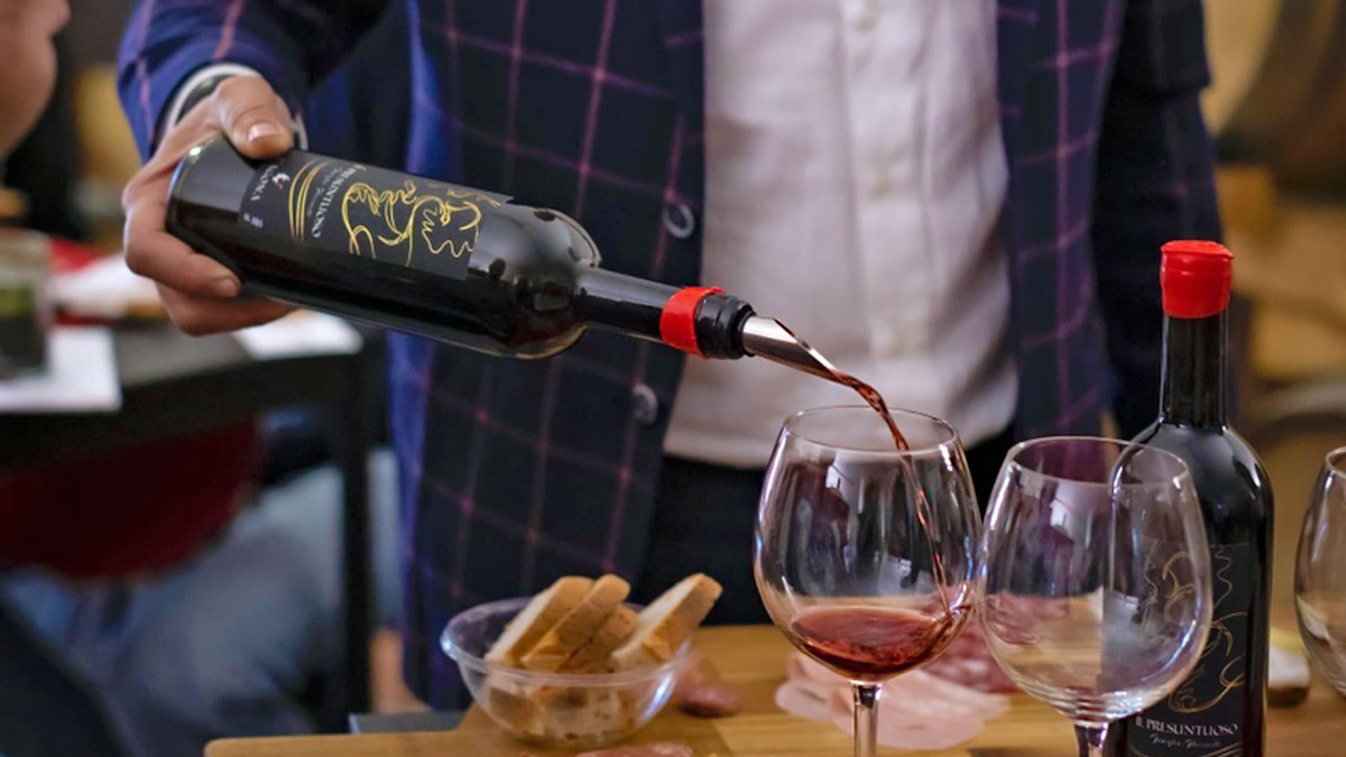 Tour privato food & wine: cioccolato, pranzo, visita in cantina