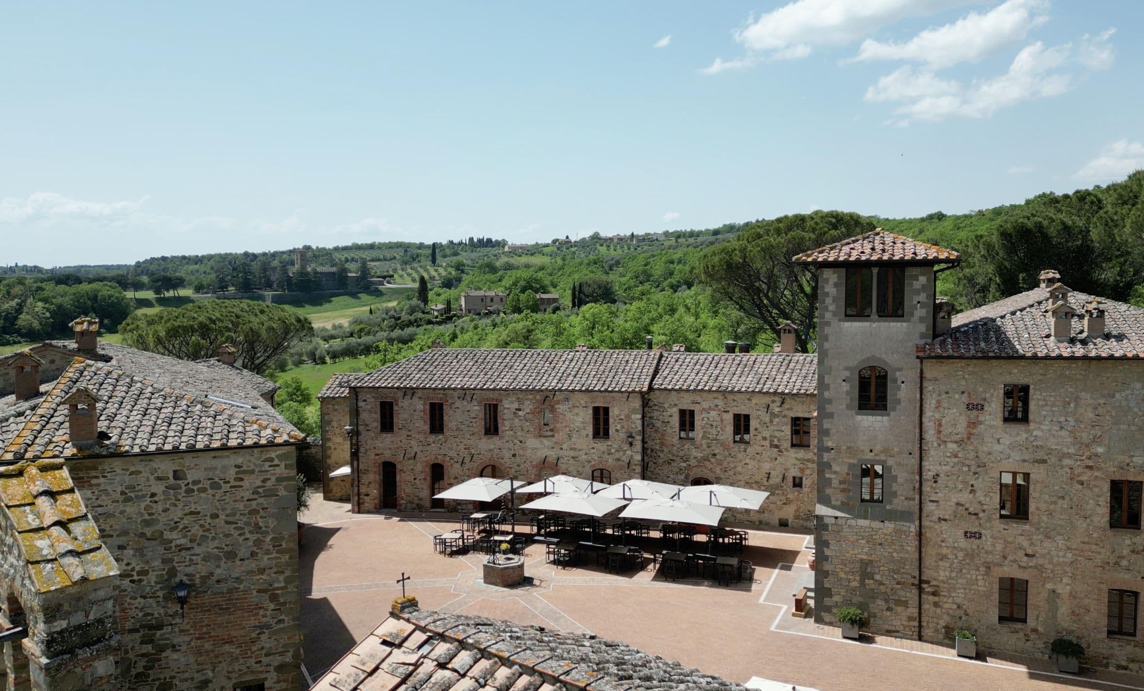 HOTEL CASTEL MONASTERO