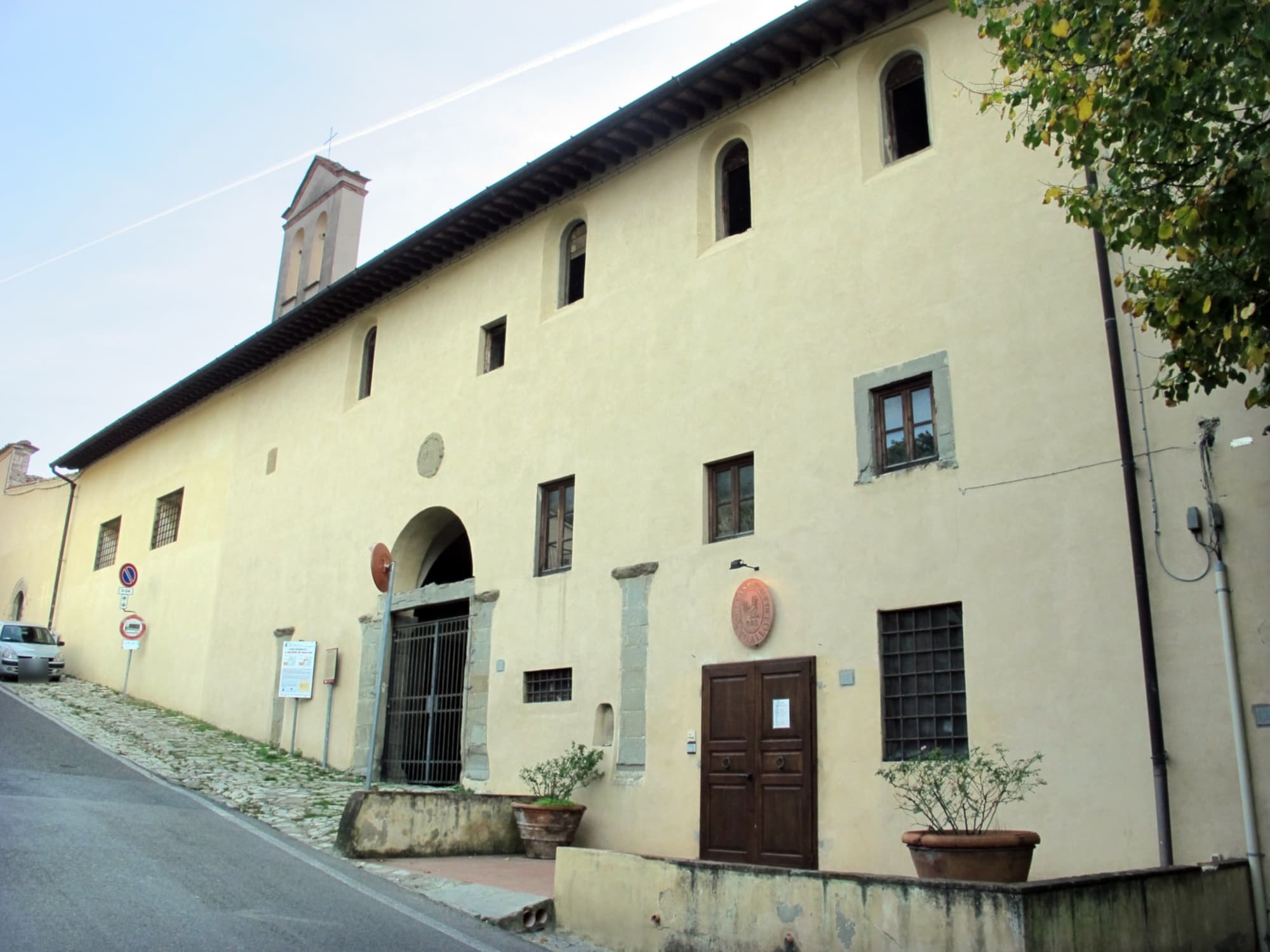 La facciata dell'Antico Spedale del Bigallo