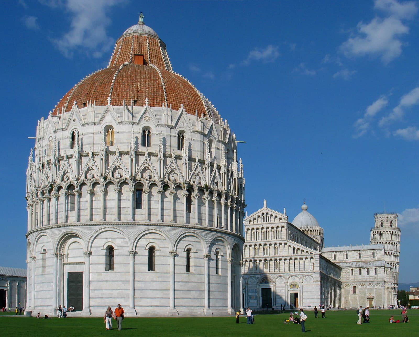 piazza-miracoli-pisa-battistero