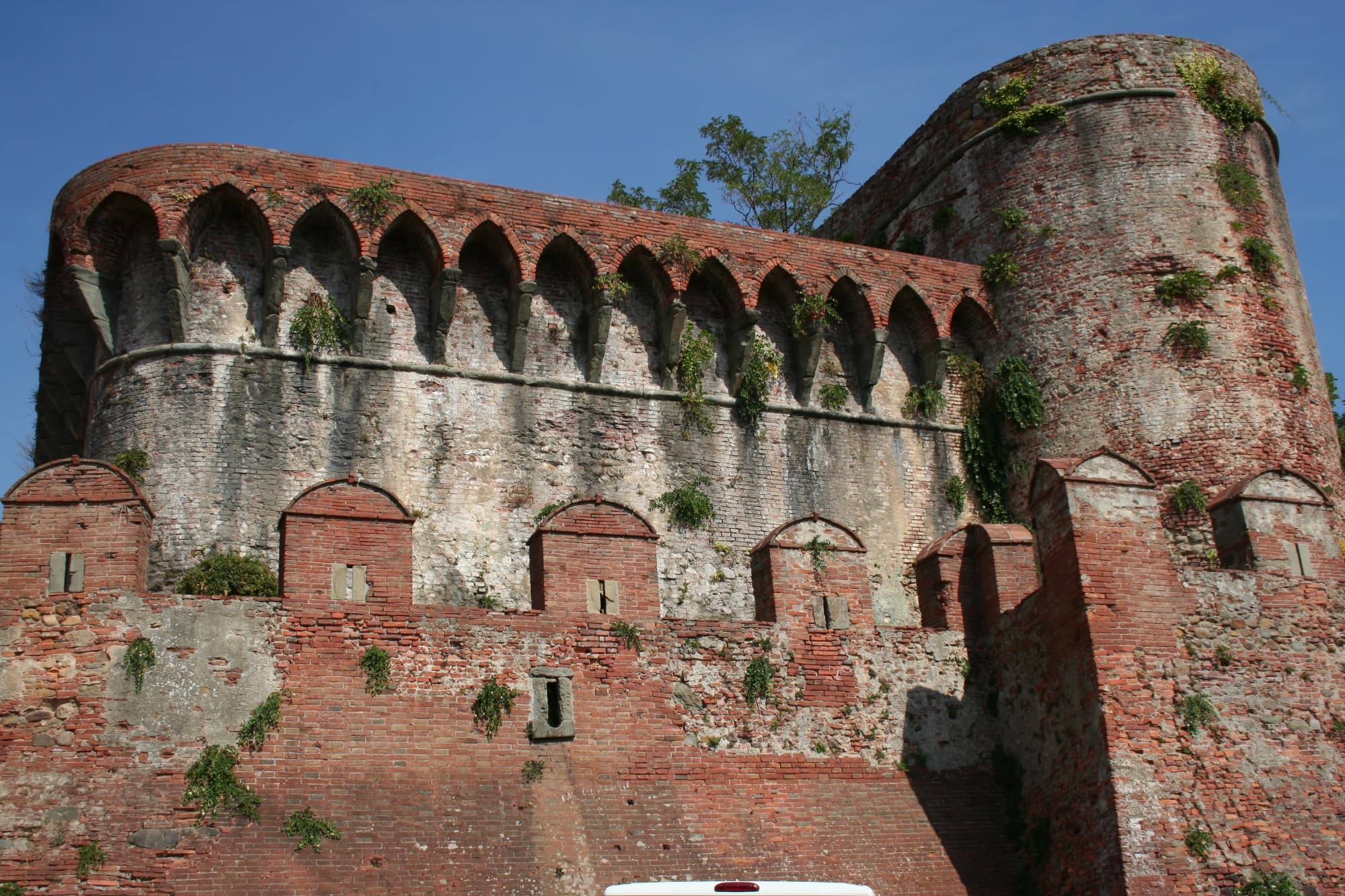Fortezza di Montecarlo