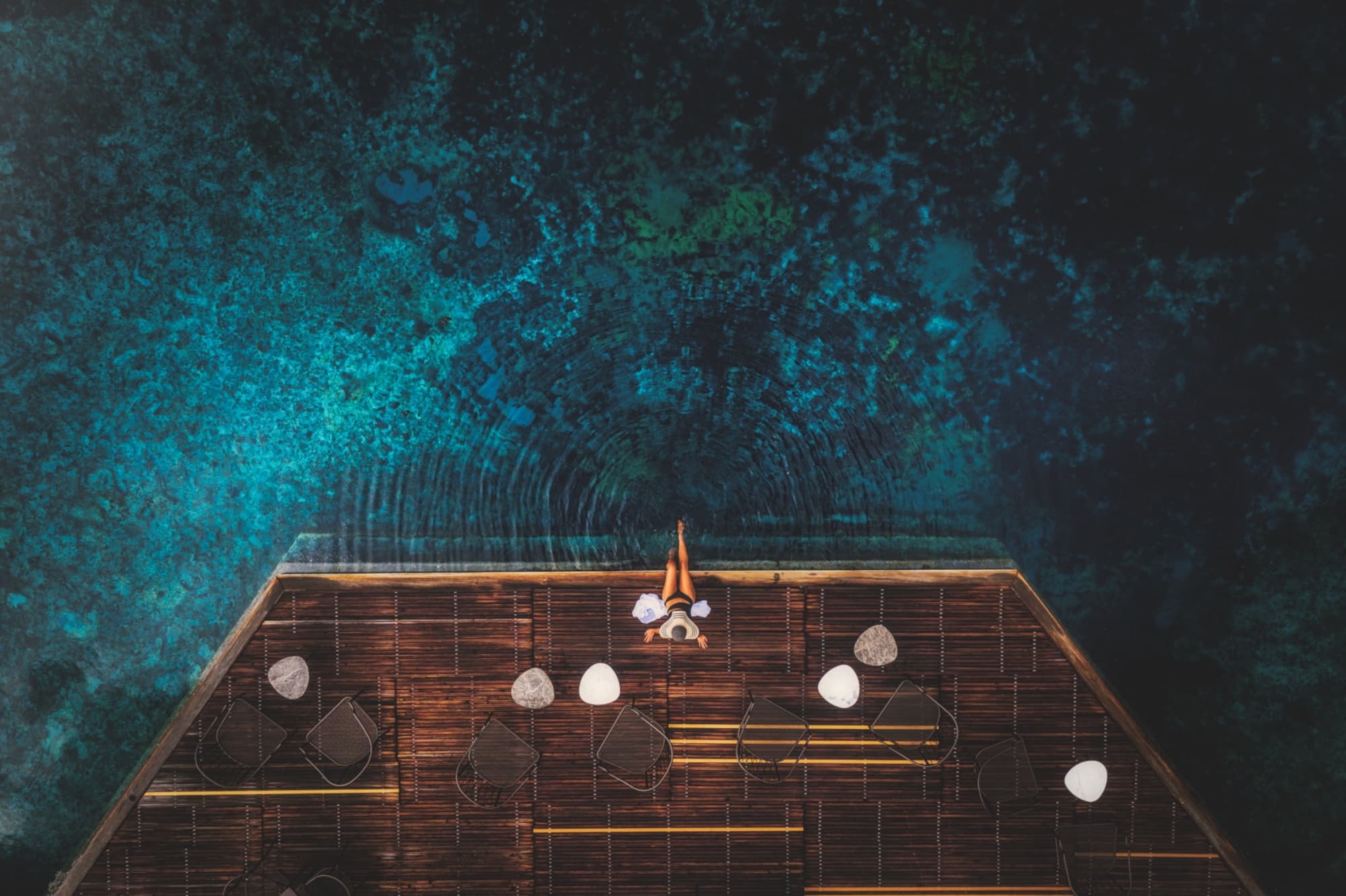 Vista flat lay della Piscina delle Terme di Saturnia.