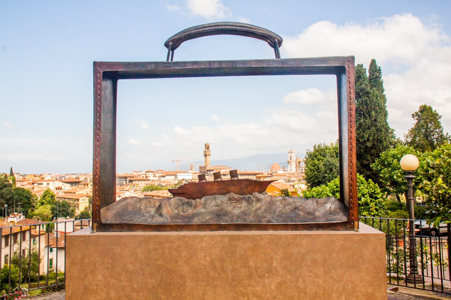 opera d'arte contemporanea fontana