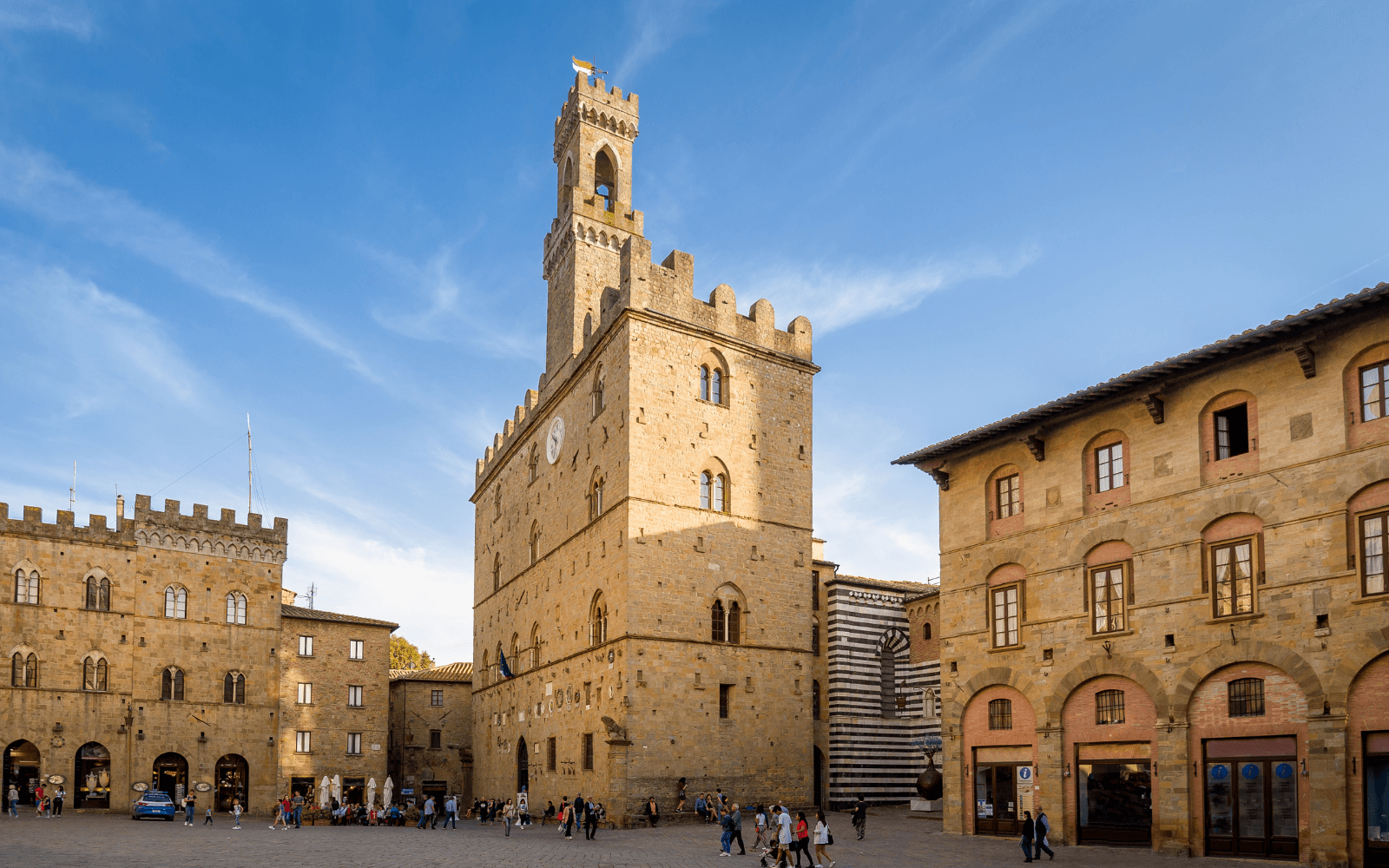 Volterra - Piazza dei Priori