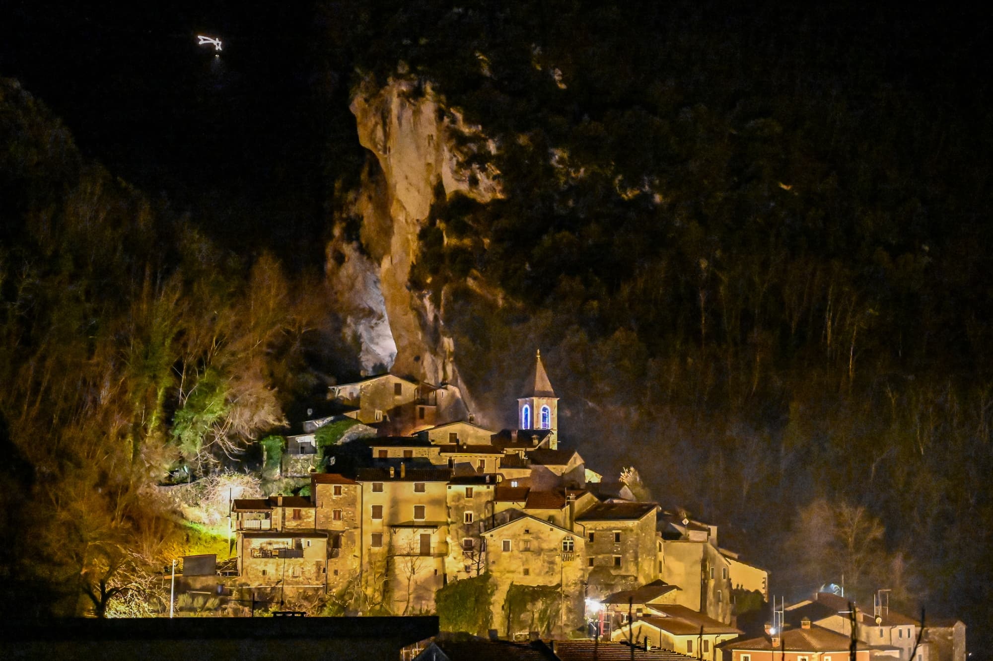 Il borgo di Equi Terme