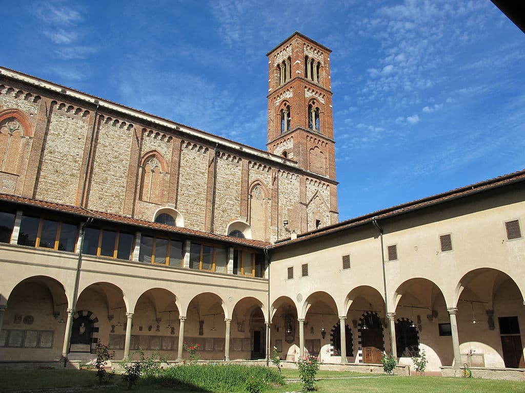 El claustro en San Domenico