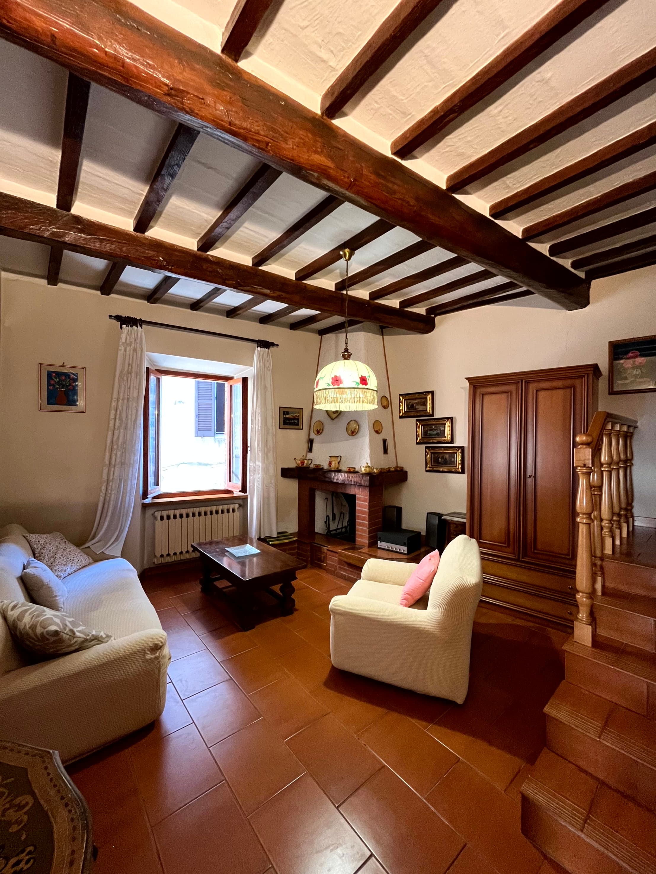 Living room at L'Appaltino holiday home in central Radicofan