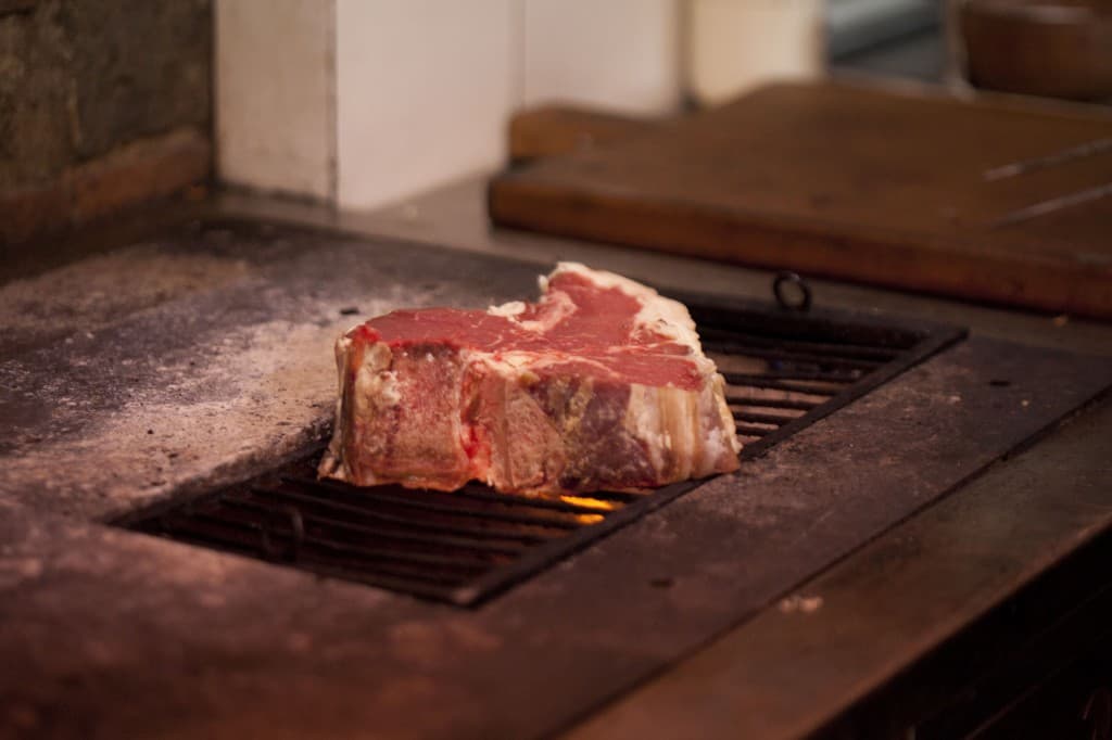 La ricetta della bistecca alla fiorentina