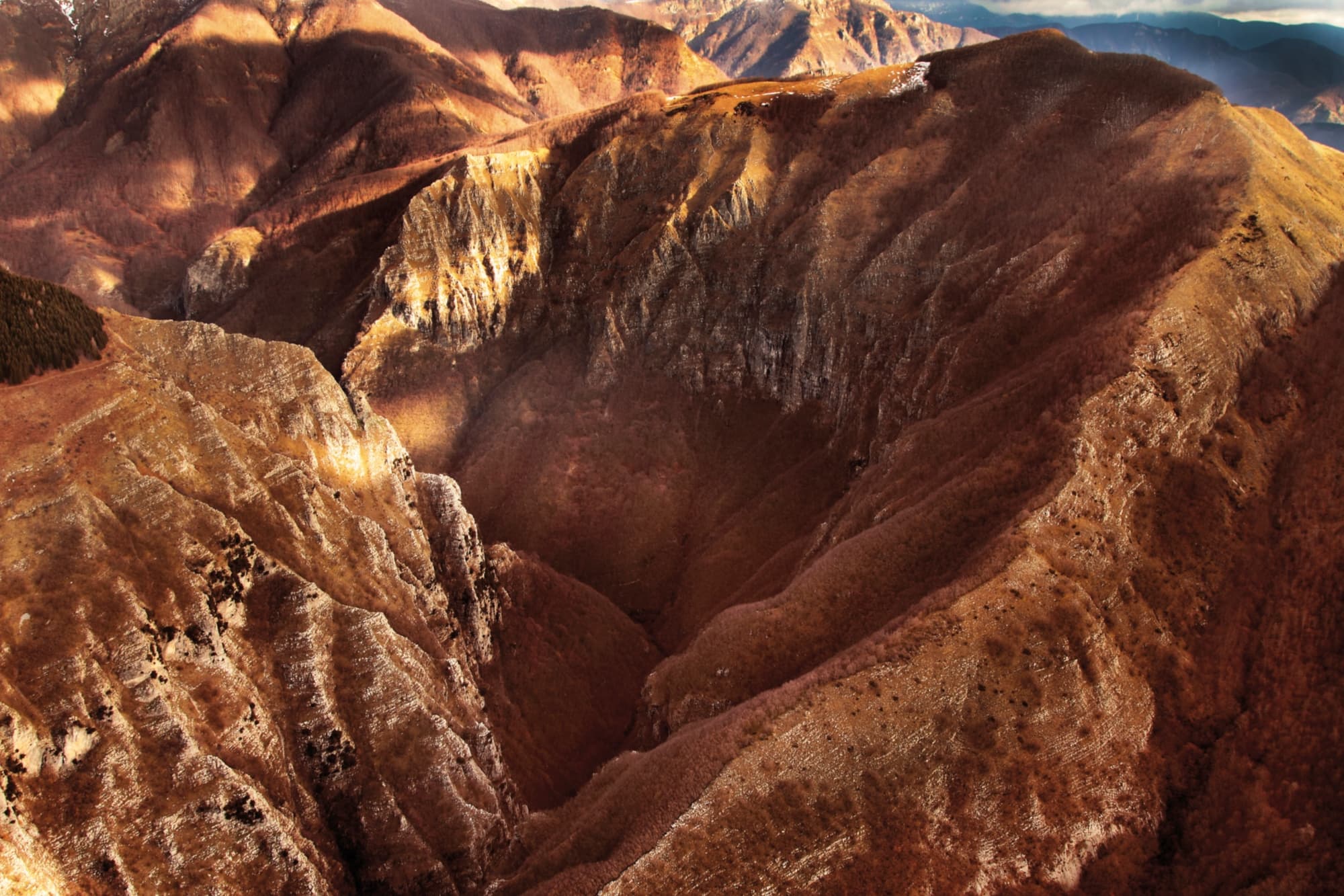 Vista dall'alto dell'Orrido di Botri