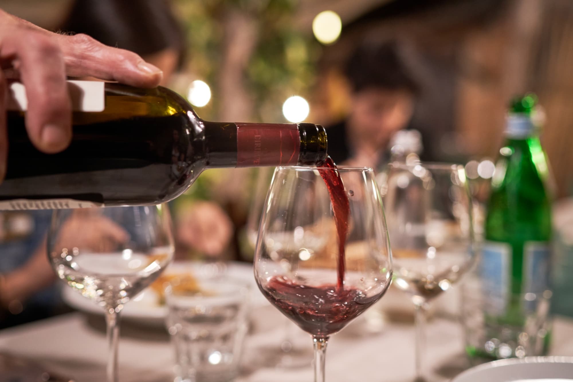 Vino rosso toscano