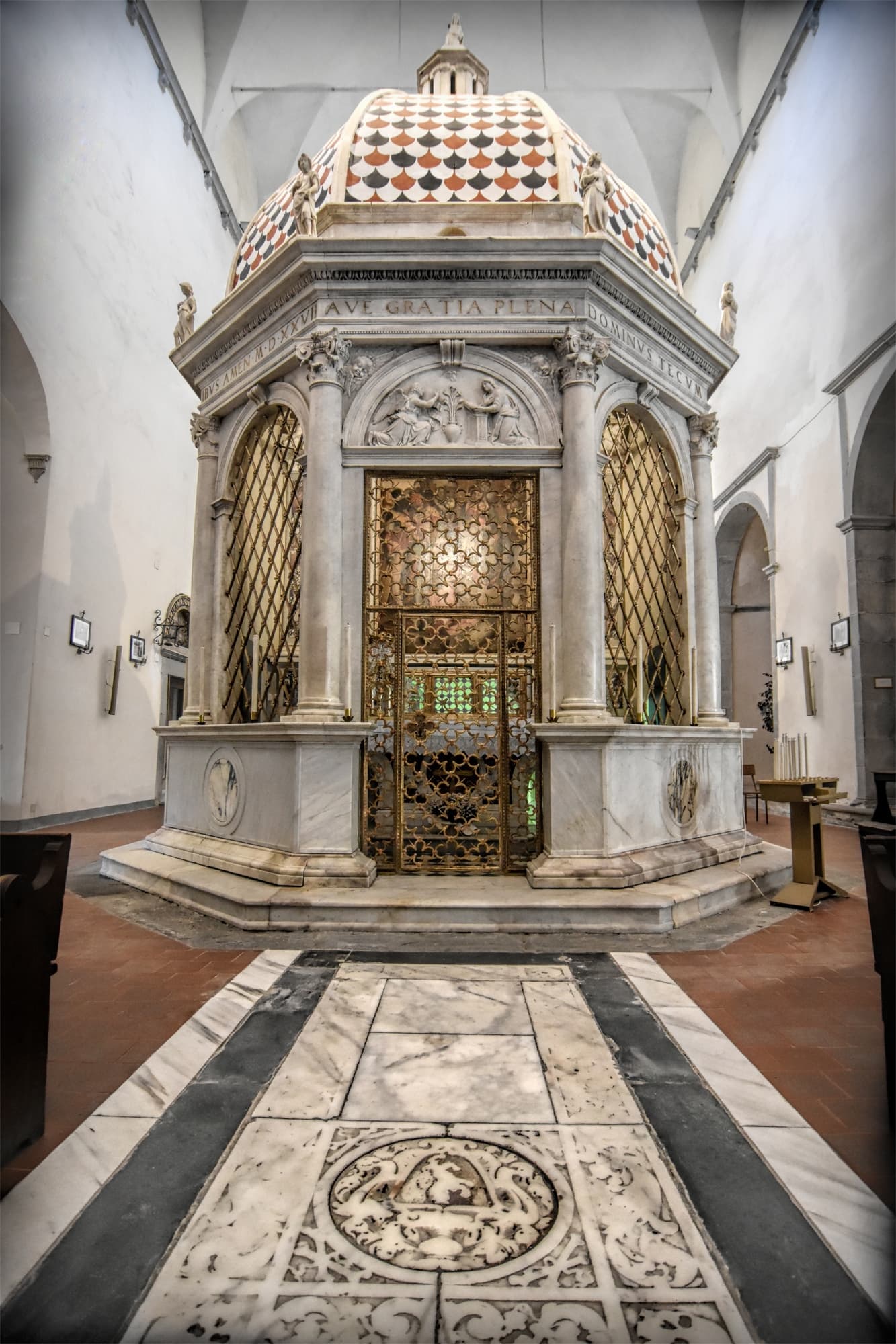 Santissima Annunziata, Pontremoli, Tempietto von Sansovino