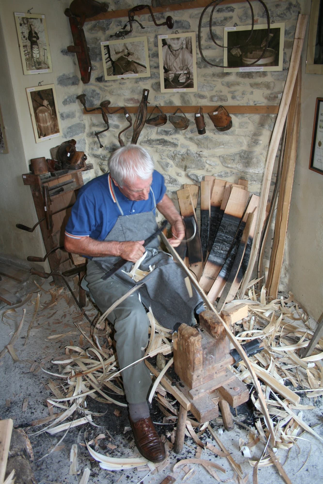 Fabricante de carros en Maggiona