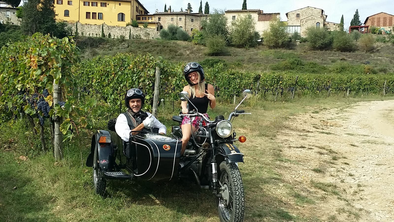 Tour del Chianti in moto sidecar con pranzo