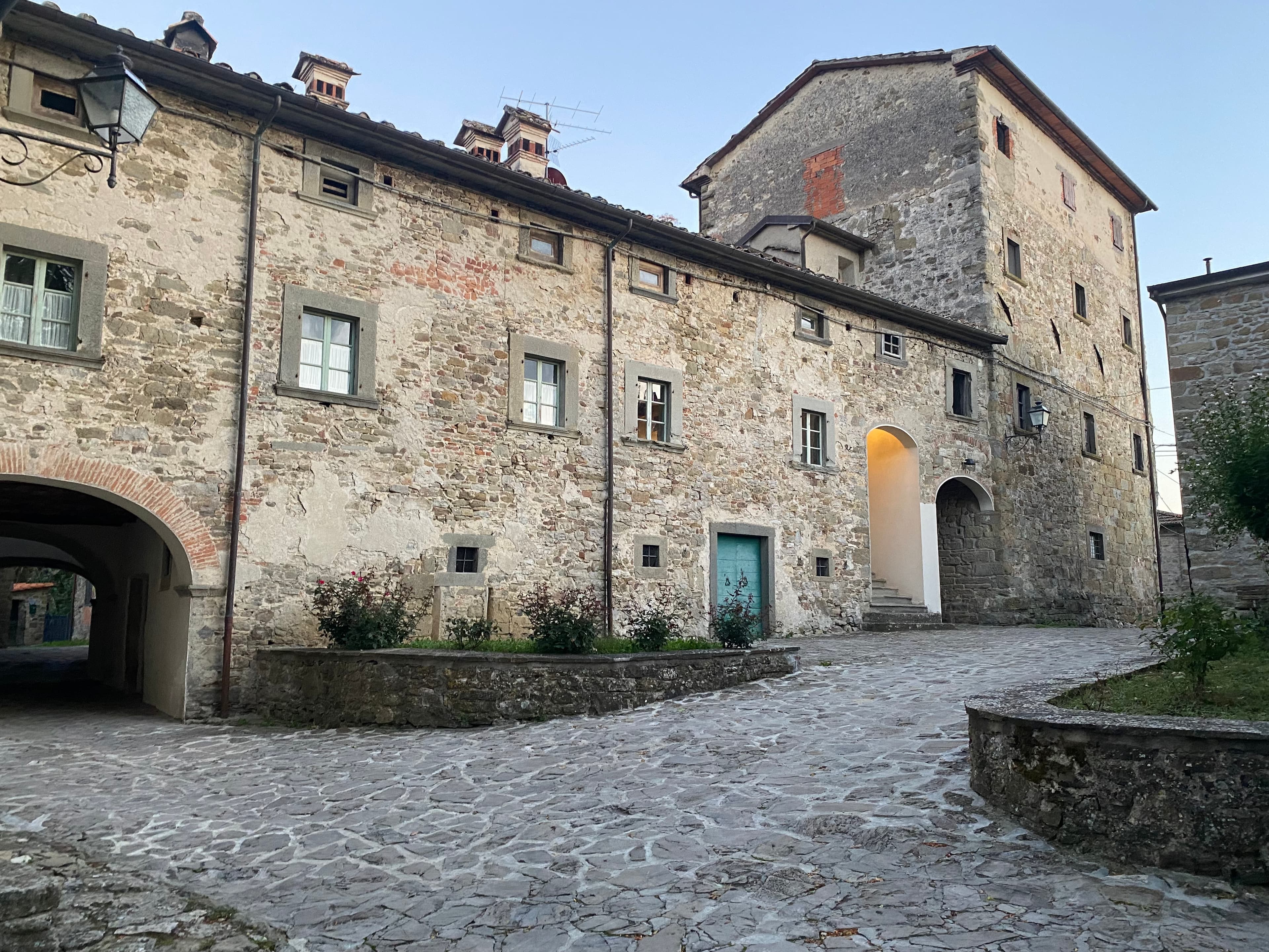 View of the village and Castle of Sarna