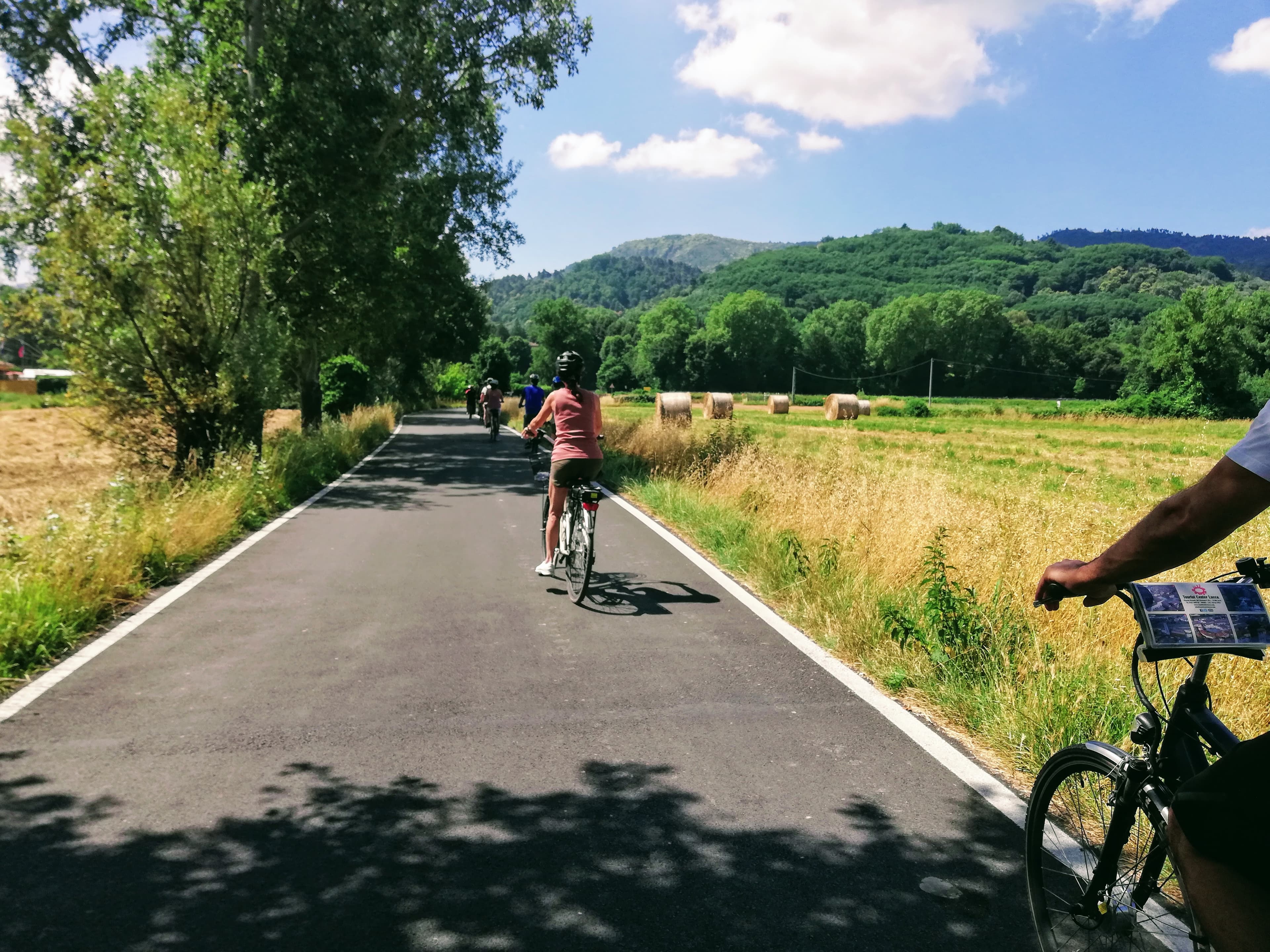 Lucca: e-bike e wine tour