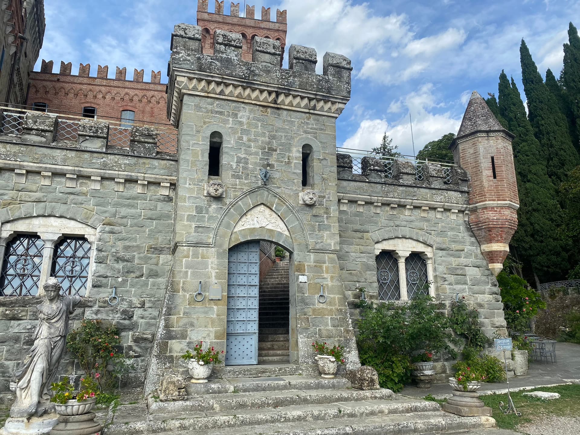 Vue du château de Valenzano