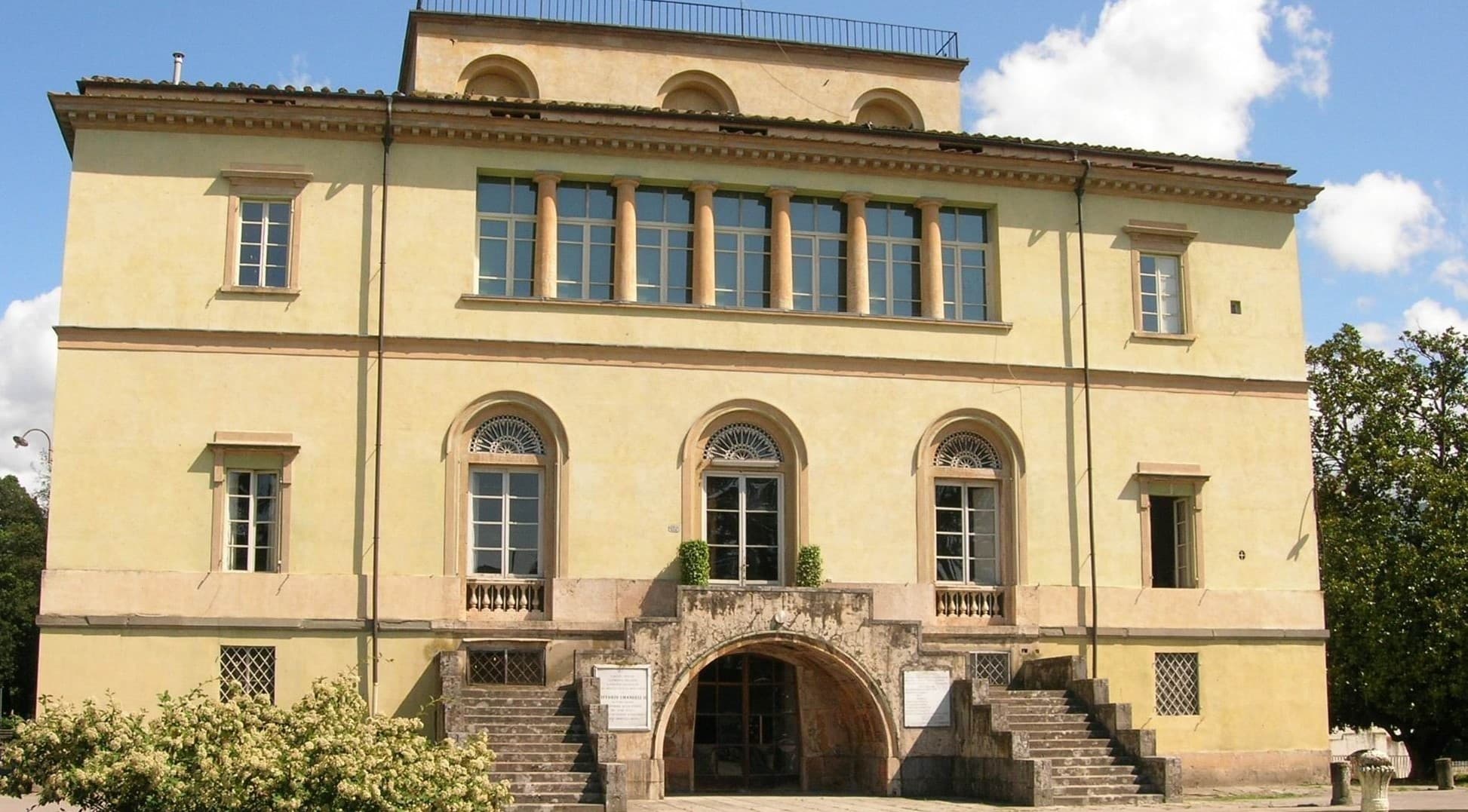 villone puccini
