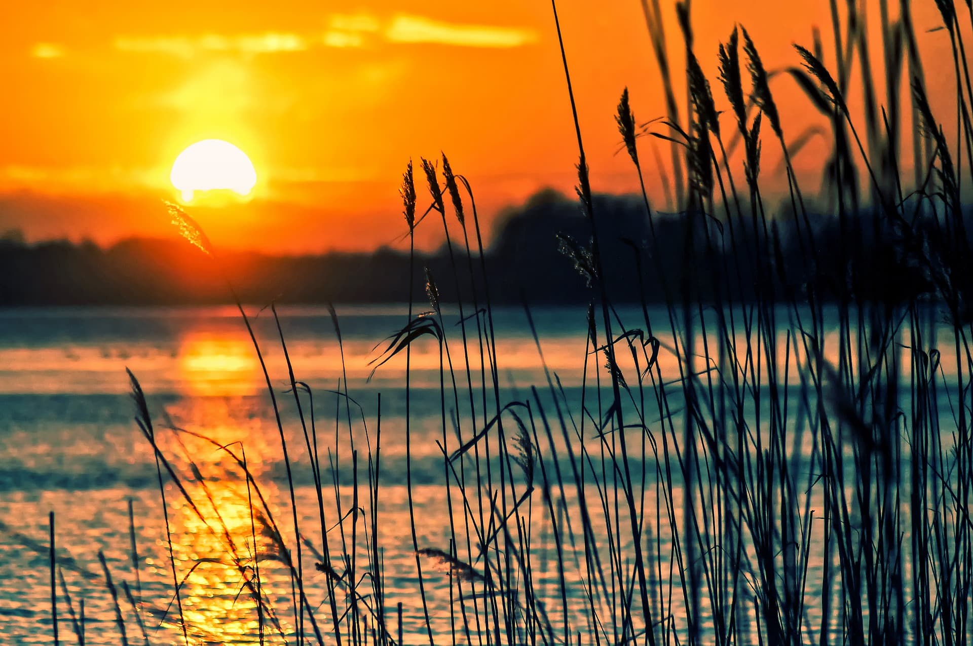 lago-tramonto