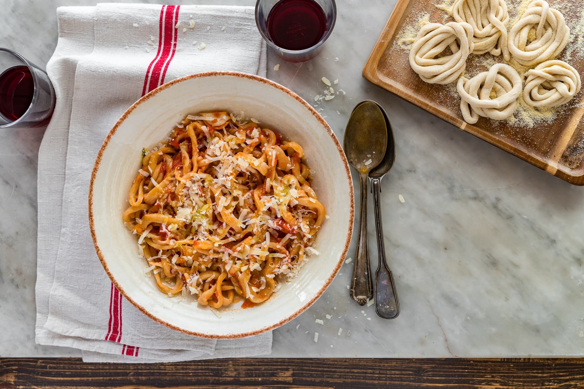 La ricetta dei pici all'aglione
