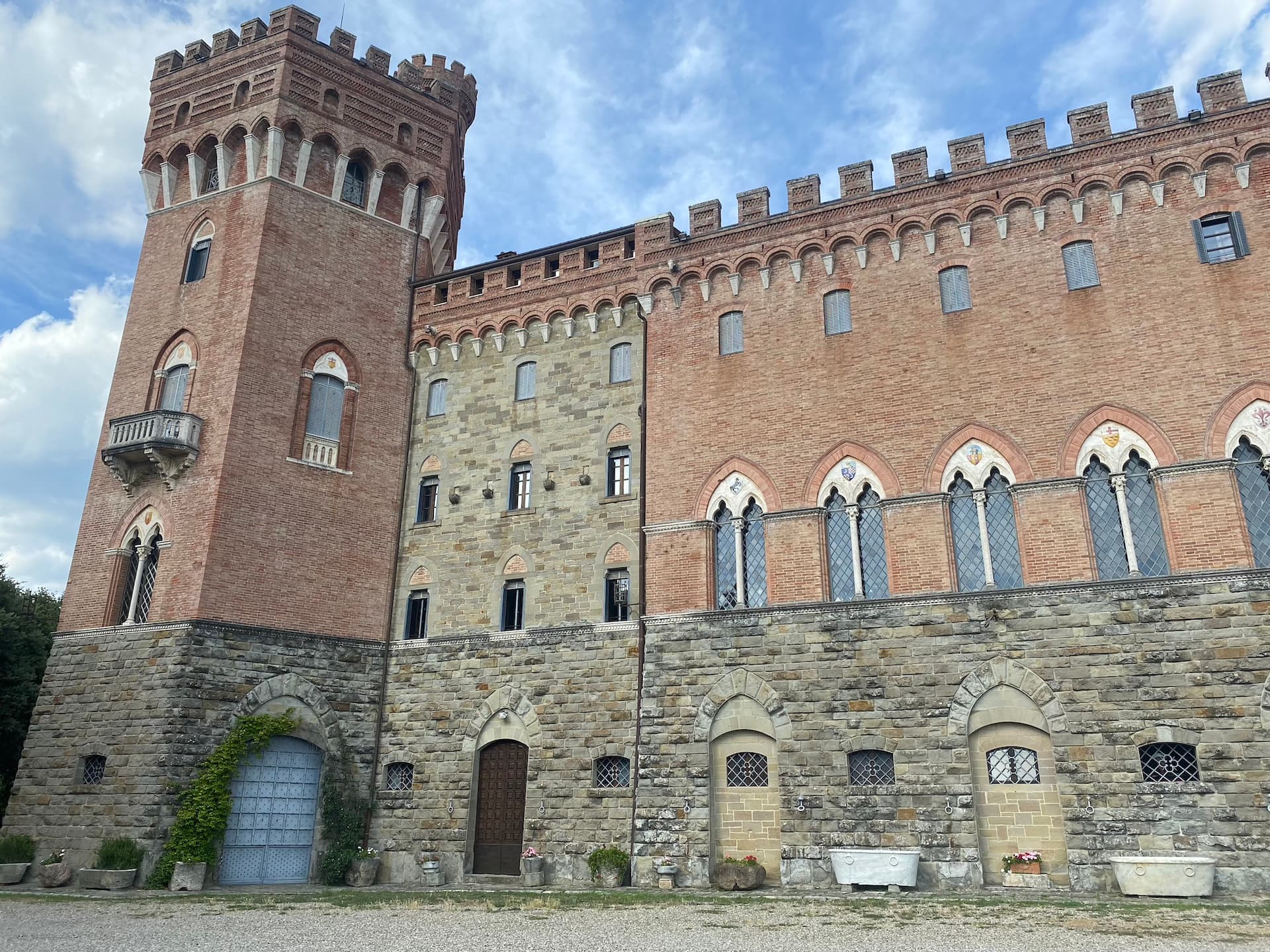 Vue du château de Valenzano