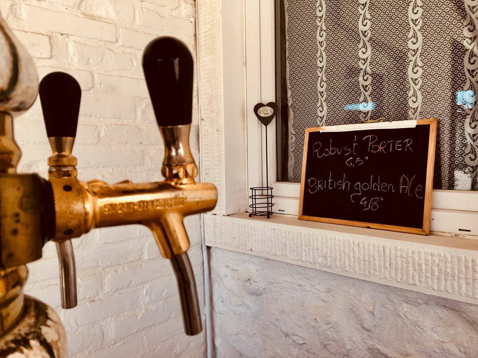 Visit our laboratory in Bibbiena and taste local craft beer