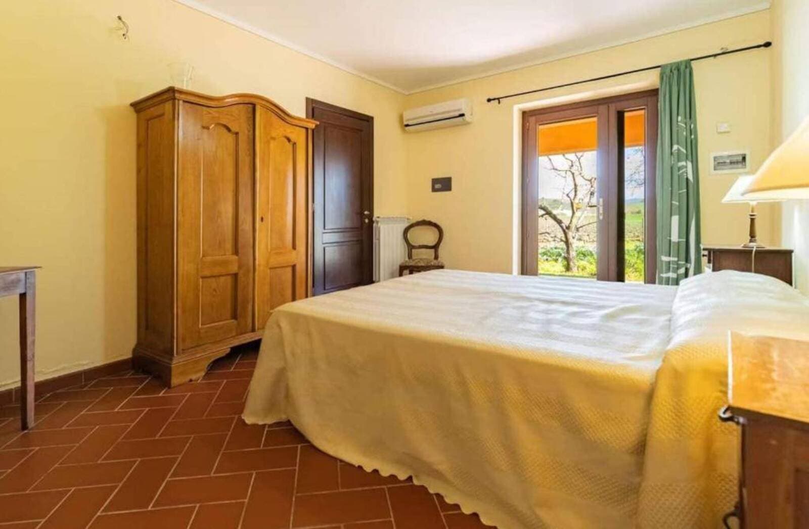 camera da letto di IL GIRASOLE DEL TERZUOLO
