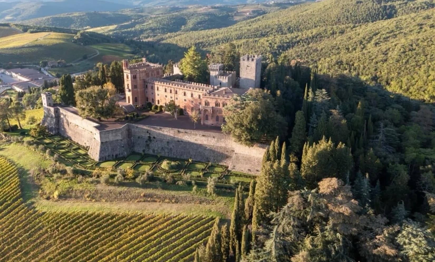 Tuscan castle
