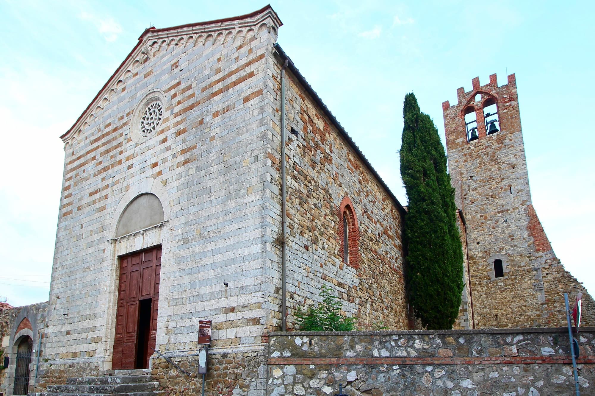 Iglesia San Michele y San Cerbone, Campagnatico