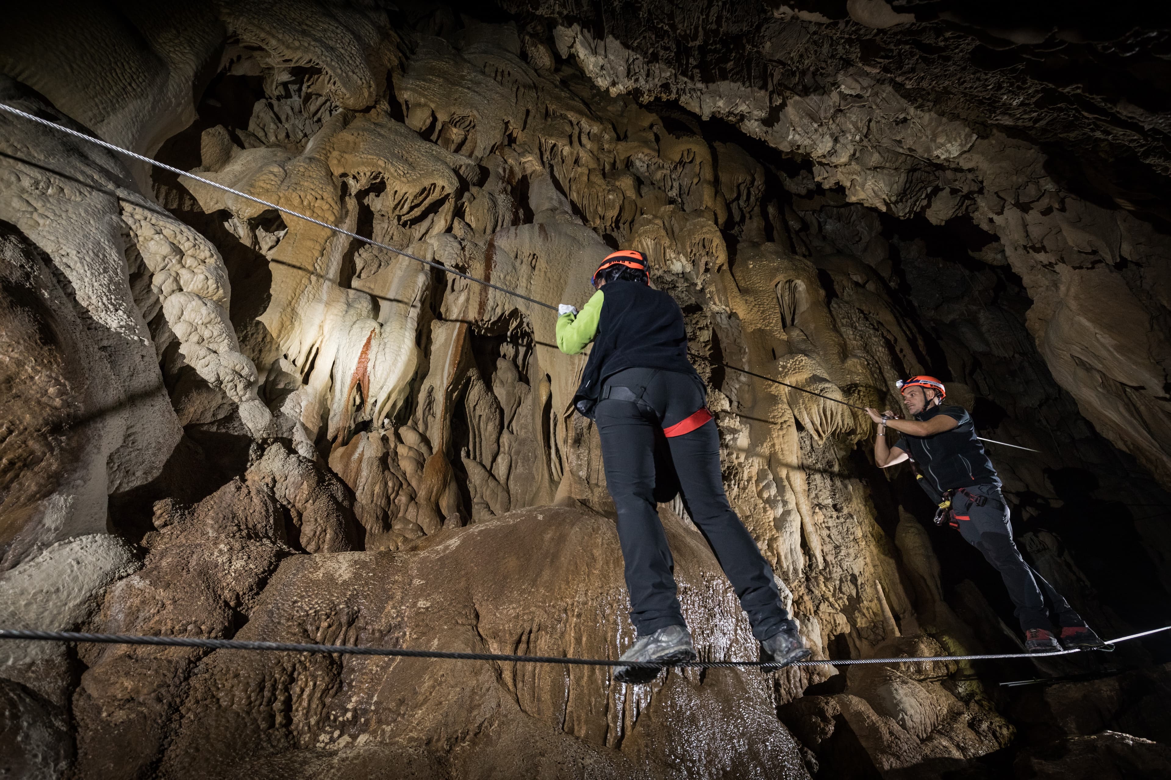 Il percorso Pipistrello-Speleo Avventura nelle Grotte di Equi Terme