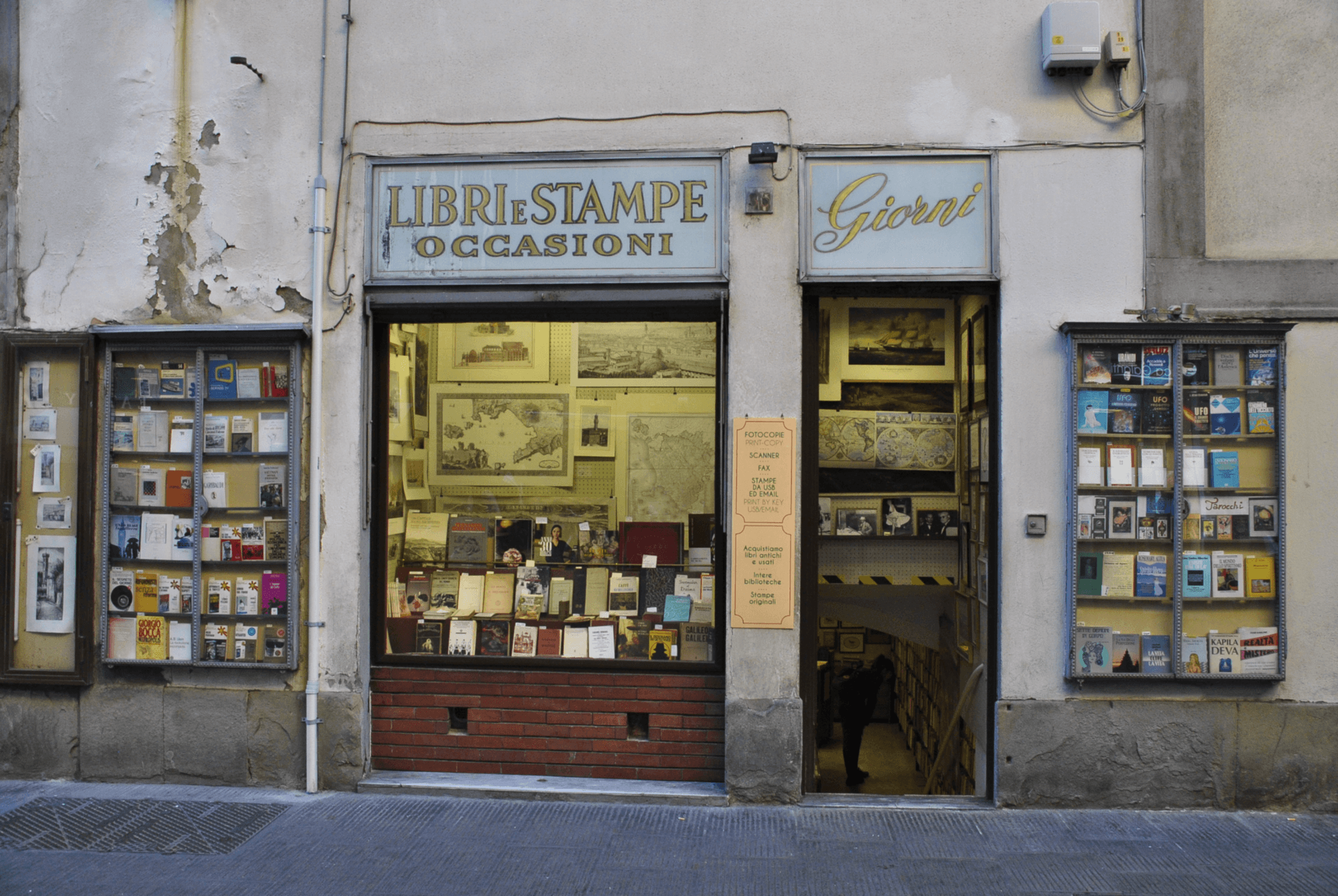 Entrata della Libreria Giorni