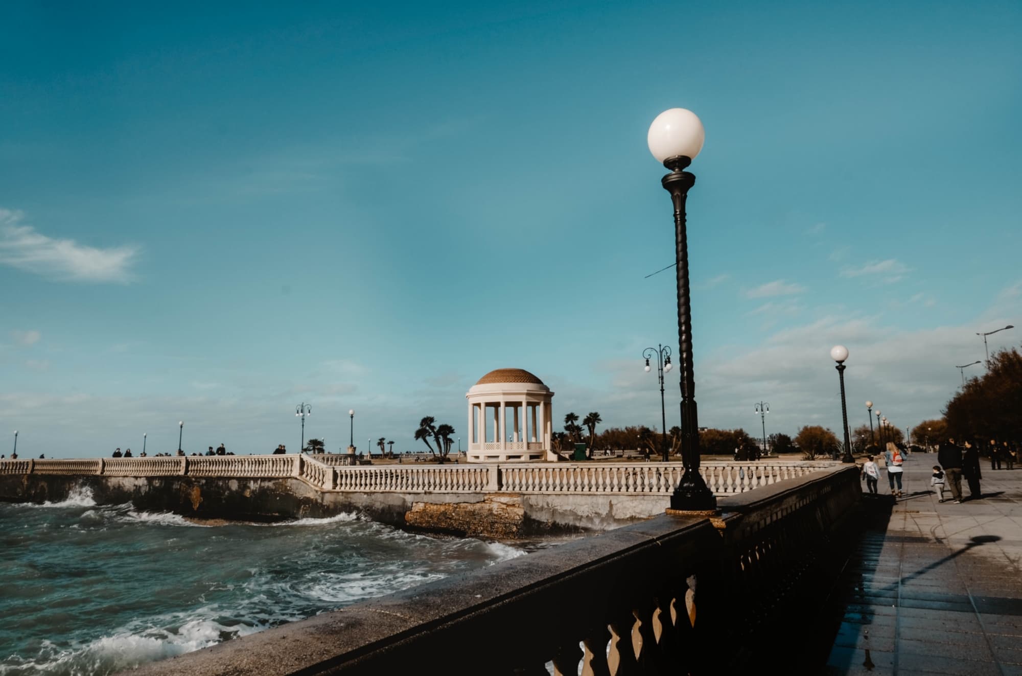 Die Uferpromenade von Livorno