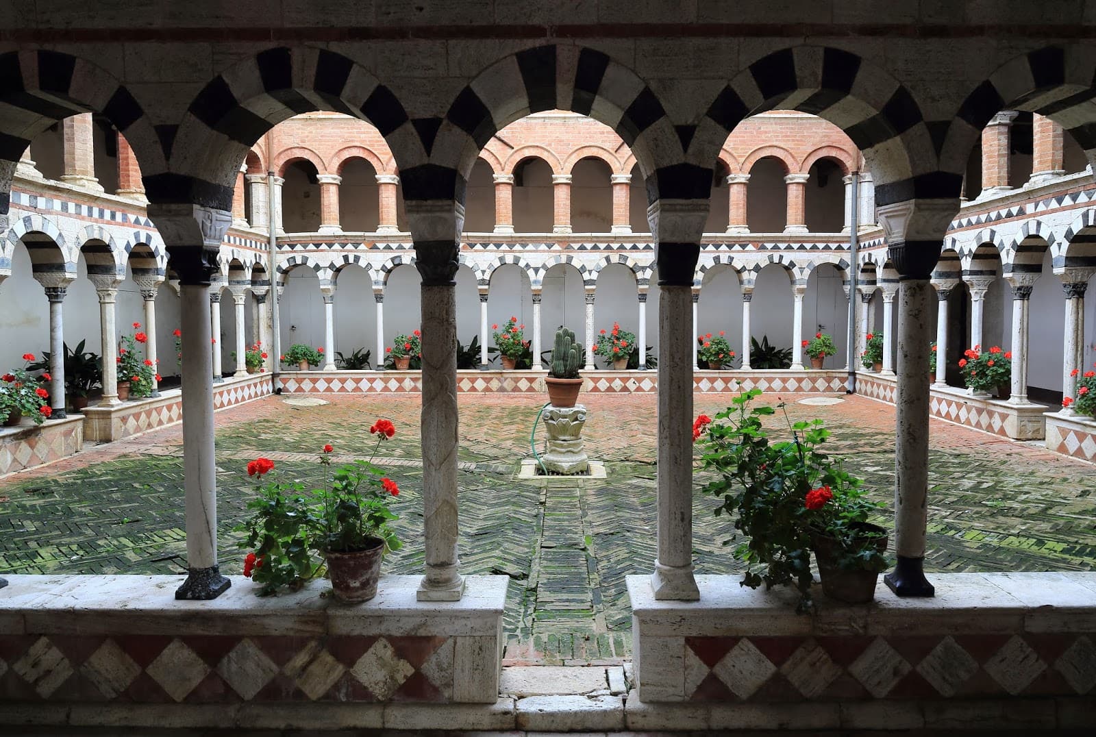 chiostro-di-torri_sovicille