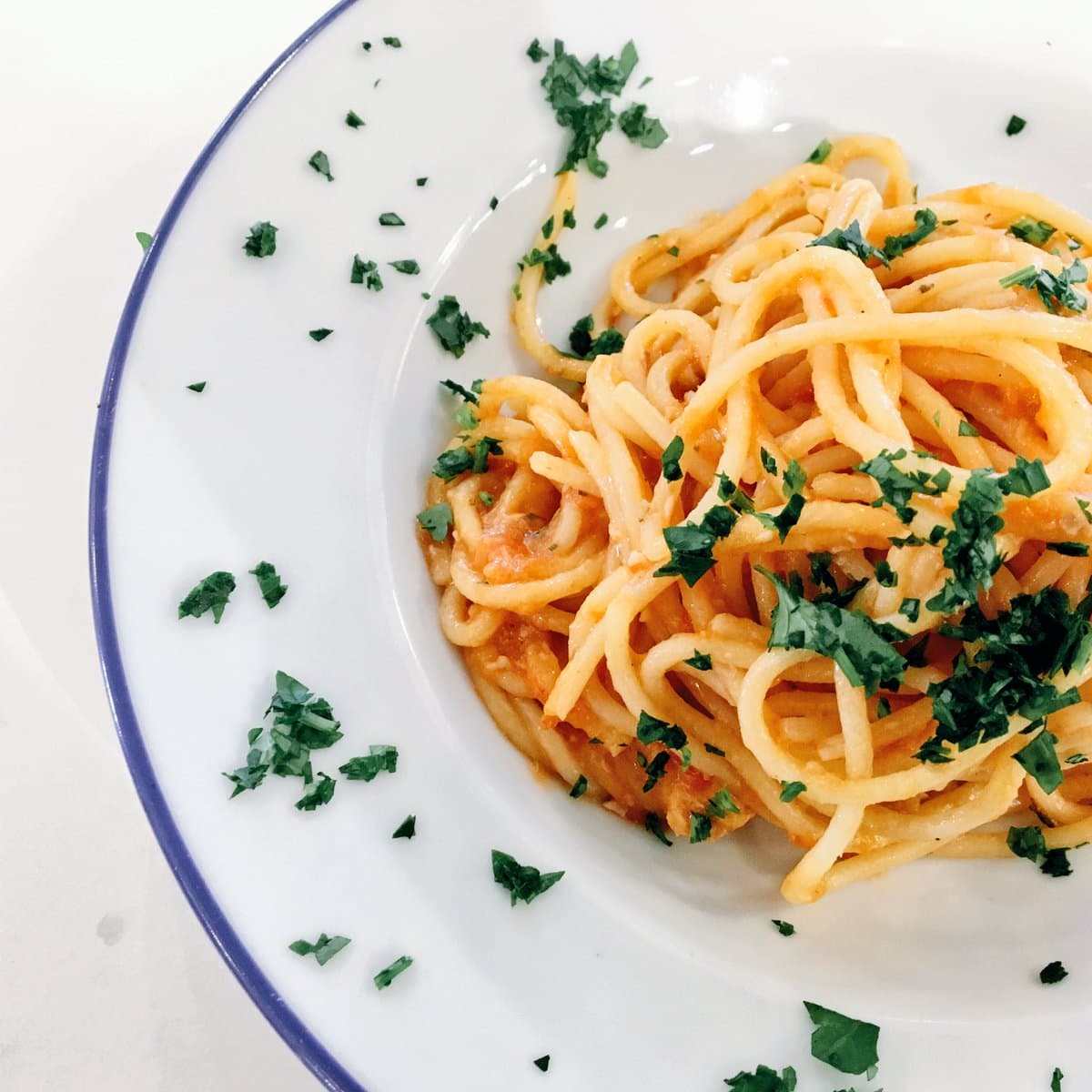 Une assiette de spaghetti alla trabaccolara