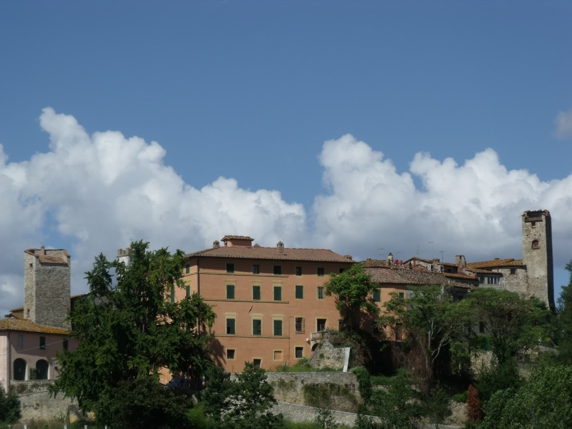 rapolanoterme_borgodiarmaiolo.jpg