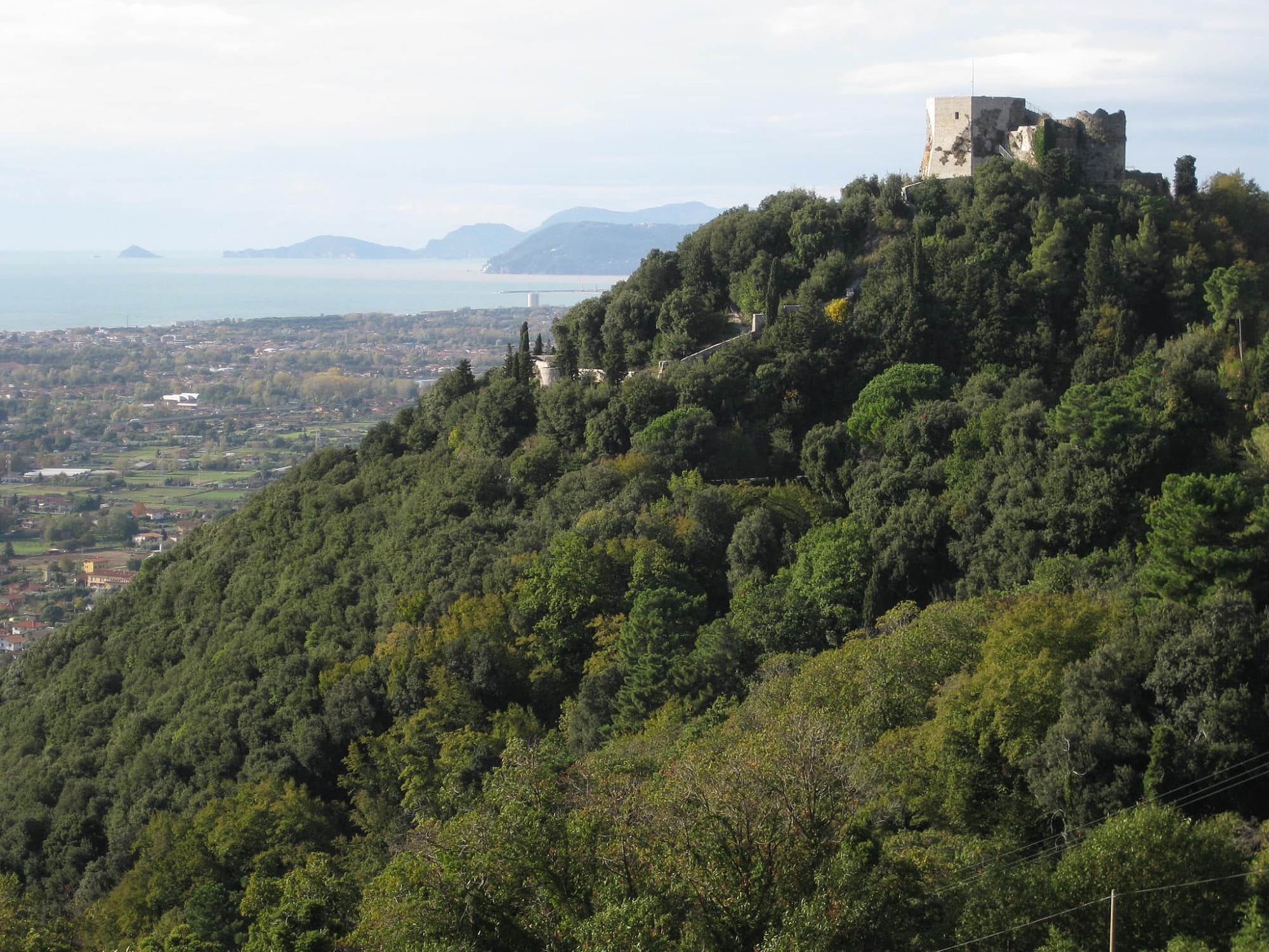 Aghinolfi Castle, Montignoso