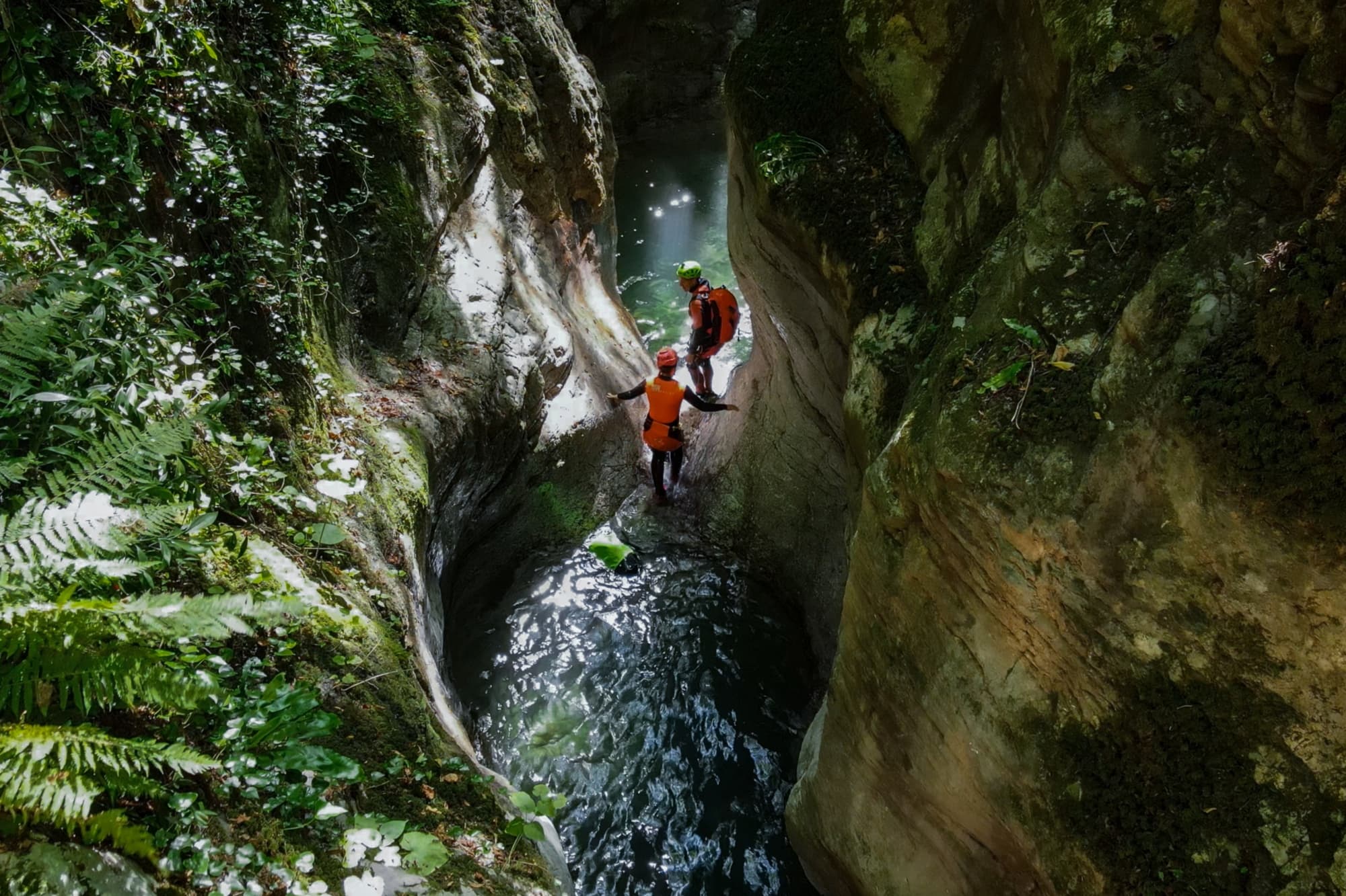 Canyoning in den Schluchten des Bachs Selvano