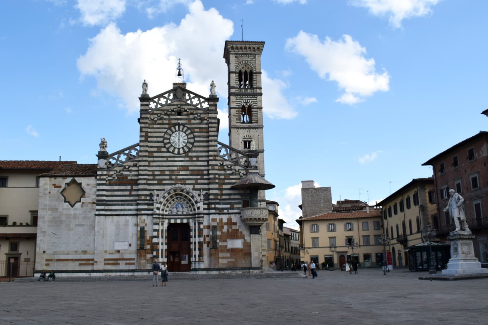 Piazza del Duomo a Prato