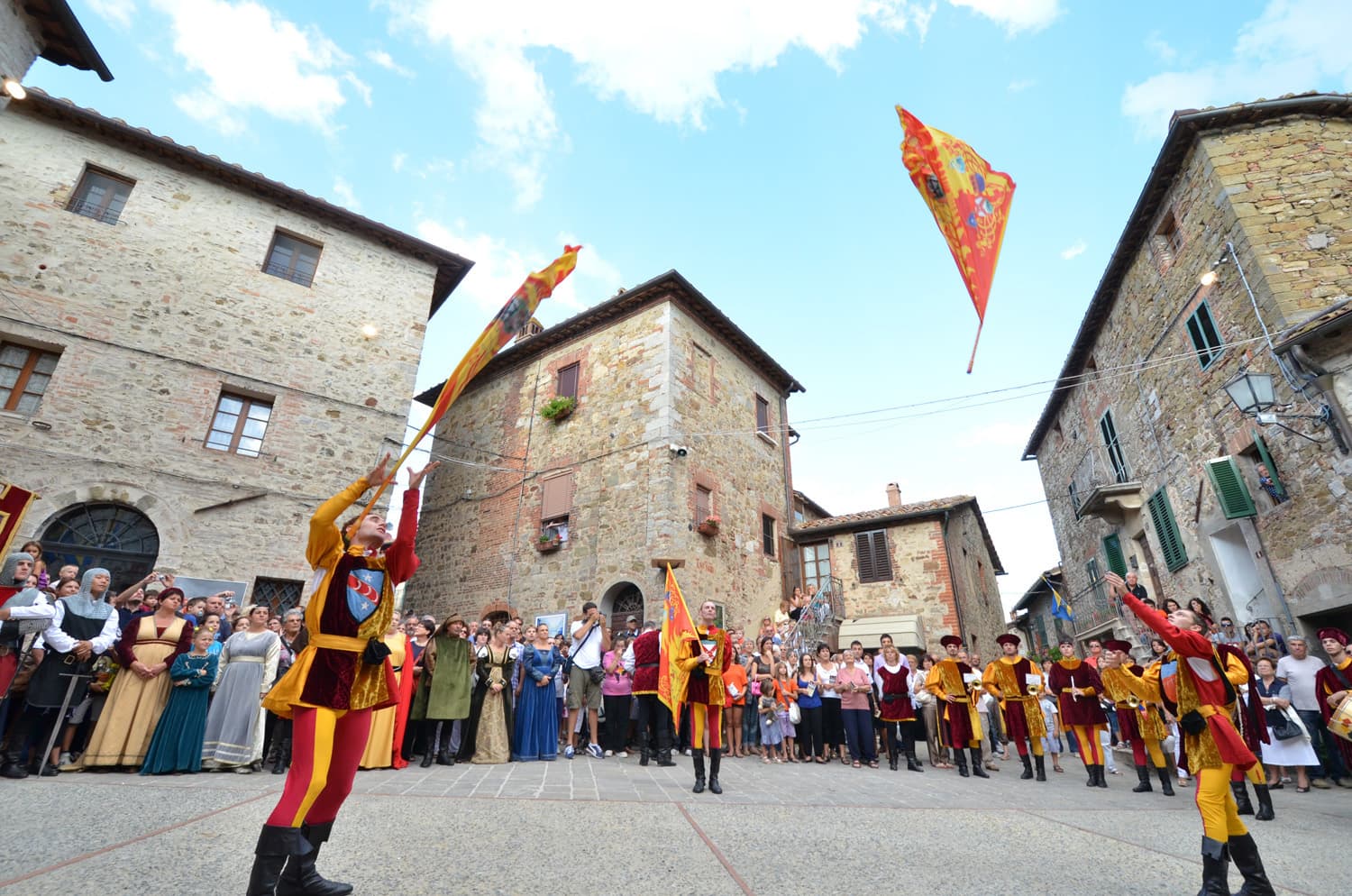 Associazione Proloco San Gusmè