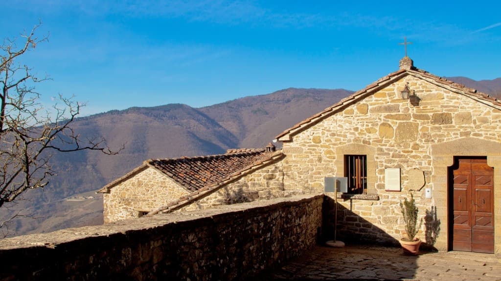 eremo-di-montecasale-way-of-saint-francis-in-tuscany-1024x576_wp7_18990.jpg