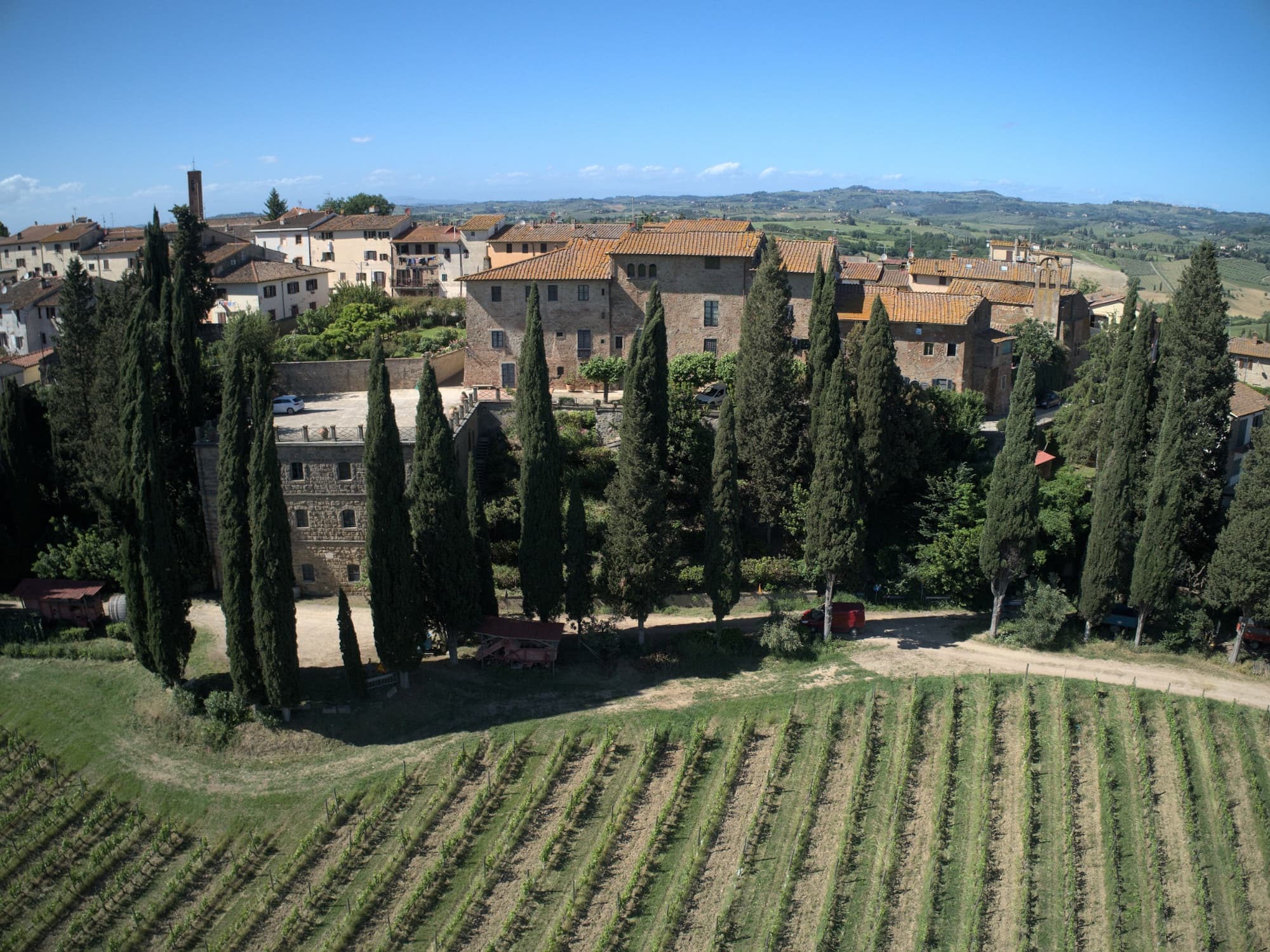 Degustazione di vini biologici con tagliere di prodotti biologici e locali